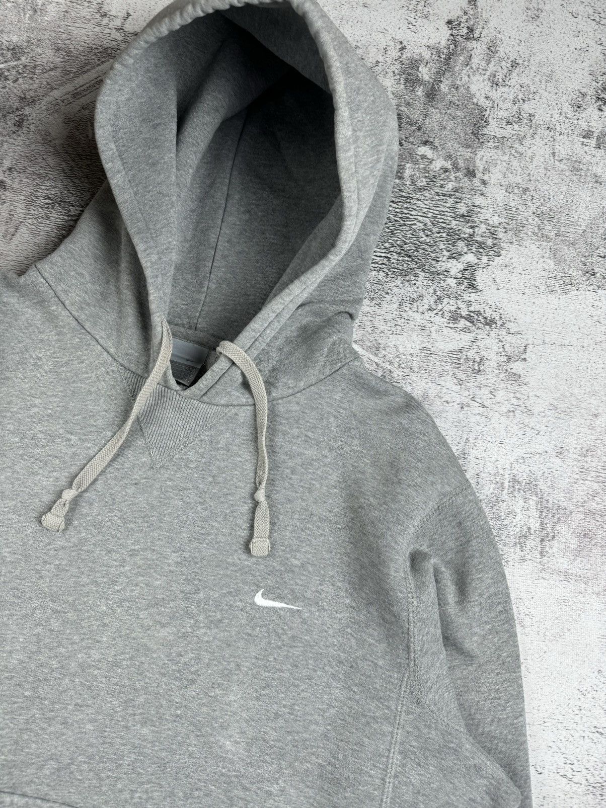 Nike Nike Grey 90S-00S Basic Mini Swoosh Logo Vintage Y2K Hoodie Size US M / EU 48-50 / 2 - 5 Thumbnail