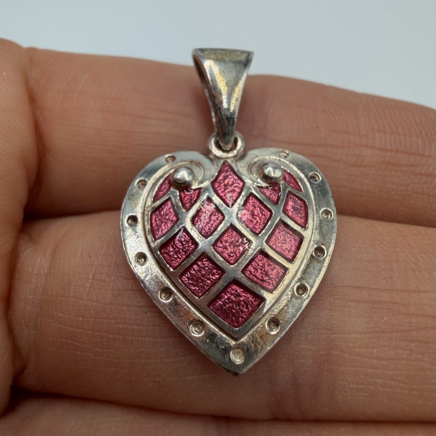 Sterling Silver vintage heart pendant crafted from genuine sterling silver Size ONE SIZE - 2 Thumbnail