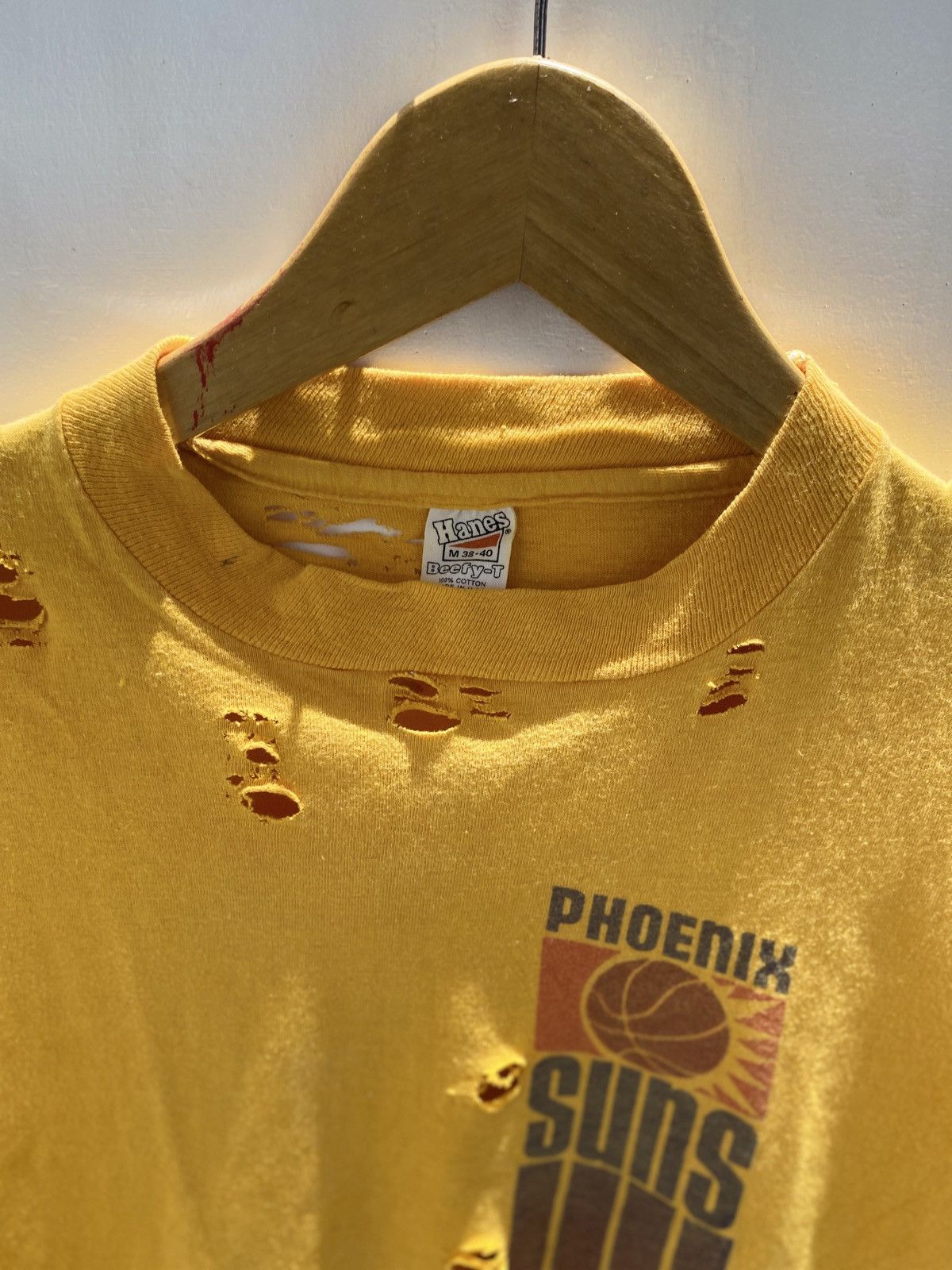 Vintage Vintage 80’s Sun Phoenix Thrashed Grunge tshirt Size US M / EU 48-50 / 2 - 3 Thumbnail