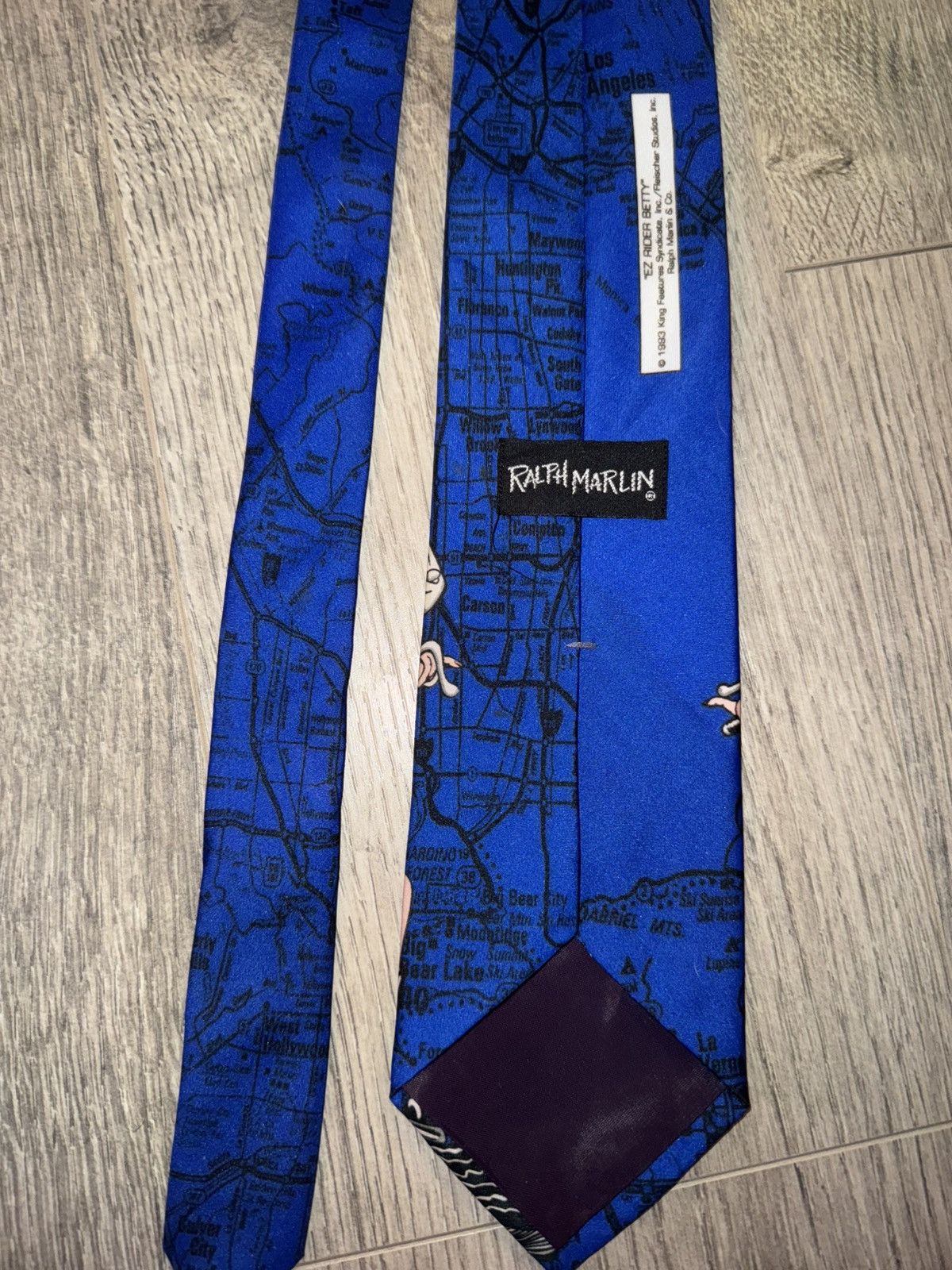 Ralph Marlin VINTAGE 1993 - EZ Rider Betty Boop Ralph Marlin Tie Size ONE SIZE - 3 Thumbnail