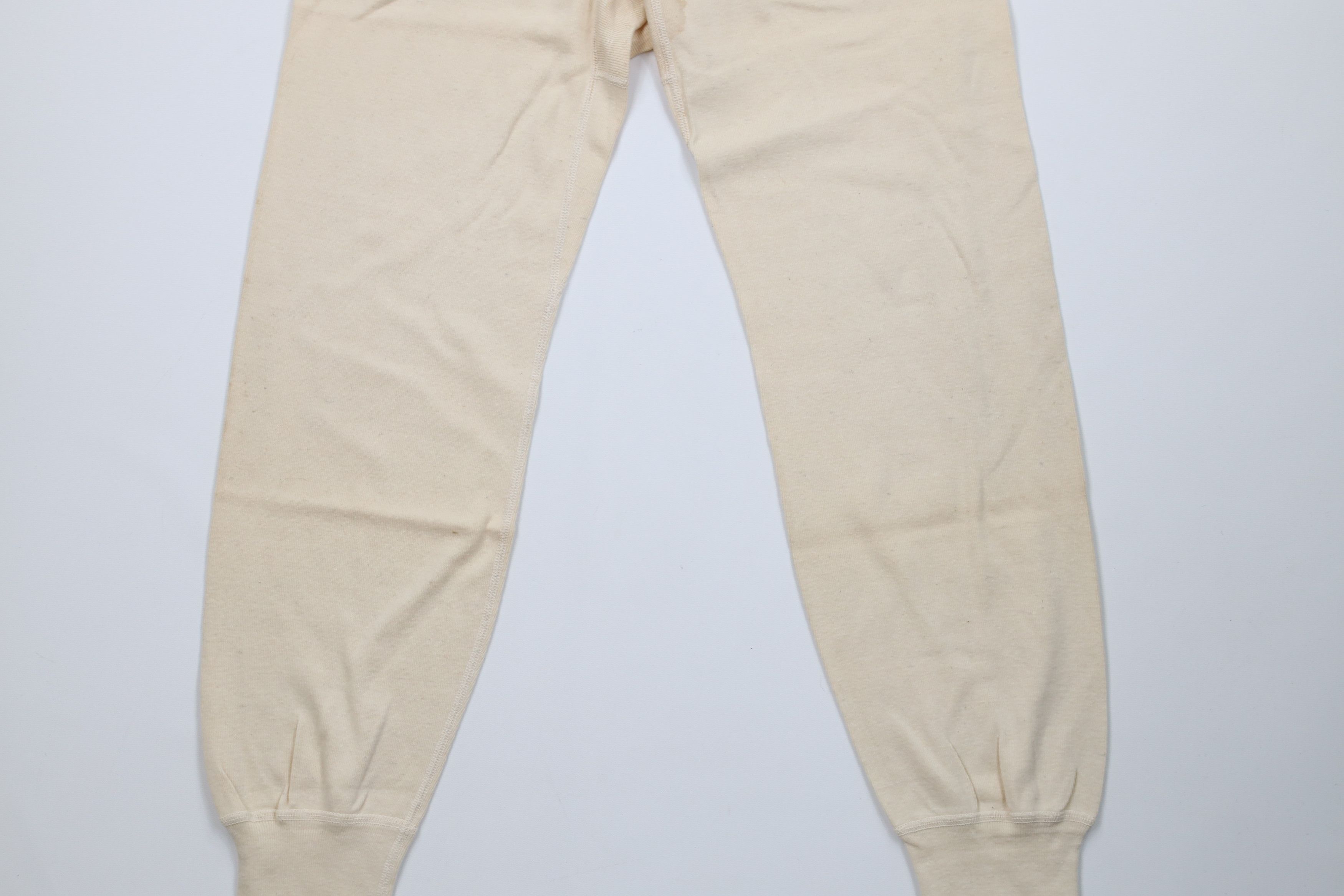 Vintage Vintage 60s Vietnam War Ribbed Military Drawers Pants USA Size US 32 / EU 48 - 4 Thumbnail