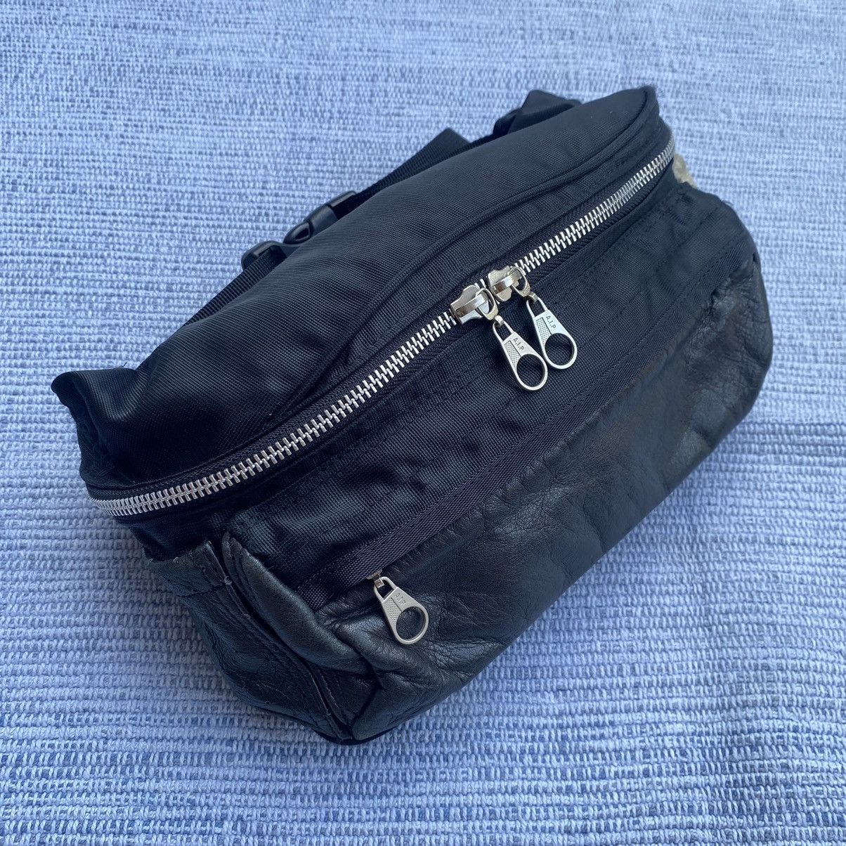 A.I.P american in paris waist bag