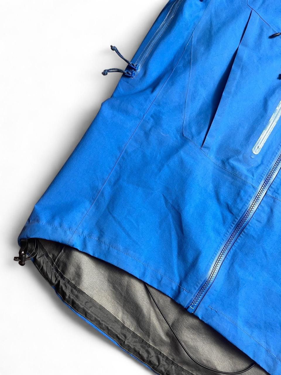 Arc'teryx 2000s arcteryx alpha sv gore tex pro jacket hiking outdoor Size US L / EU 52-54 / 3 - 18 Thumbnail