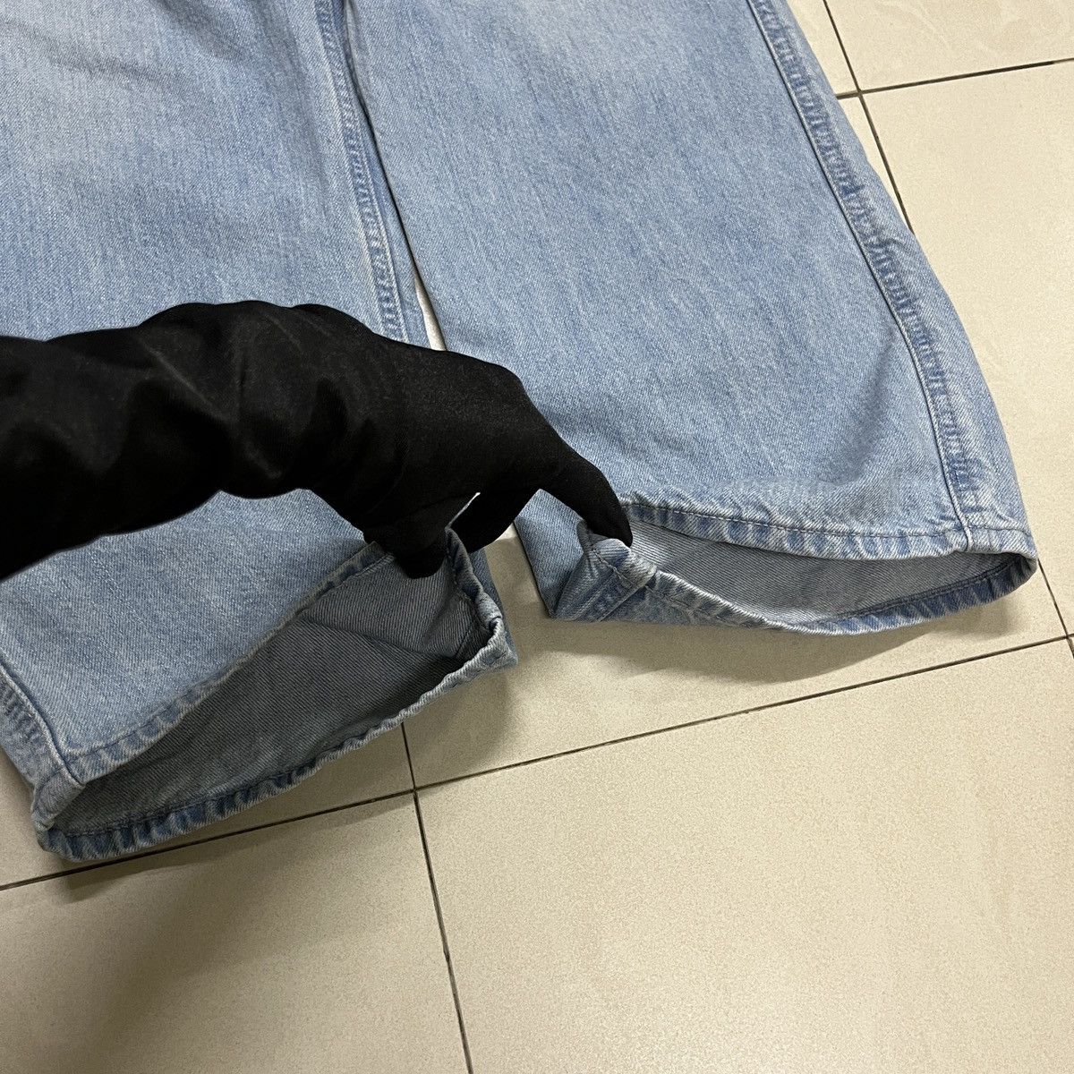 Japanese Brand × Jean × Uniqlo Uniqlo Wide/Baggy Jeans Size 26" / US 2 / IT 38 - 2 Thumbnail