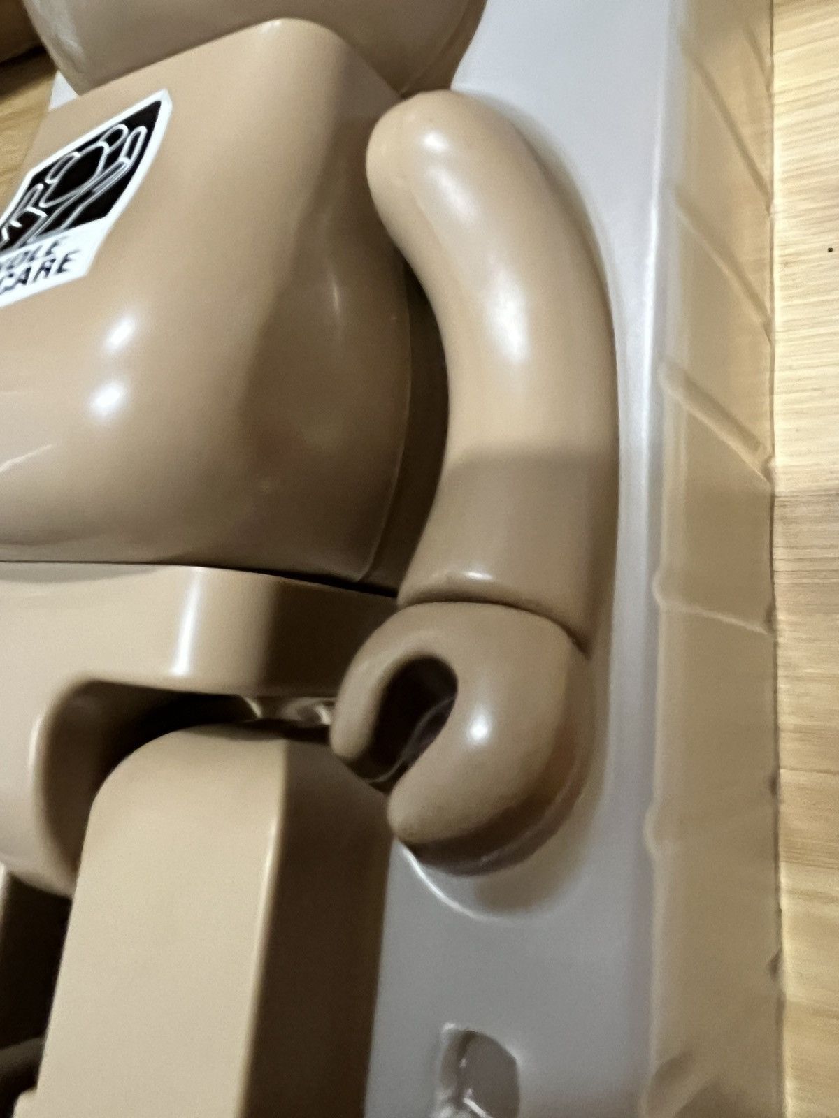 Staple 400% STAPLE HANDLE WITH CARE BE@RBRICK Size ONE SIZE - 19 Thumbnail
