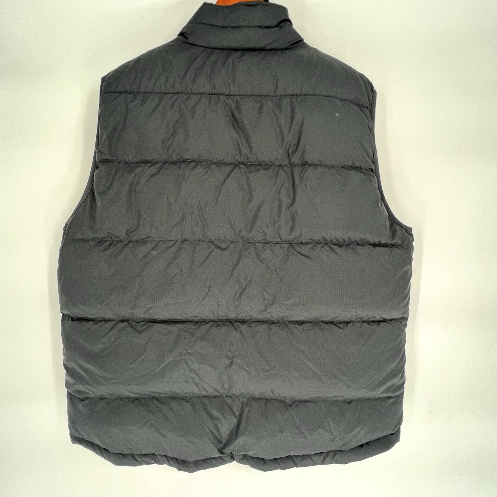 Vintage VINTAGE LL Bean Goose Down Puffer Vest Mens M Black Red Reversible Size US M / EU 48-50 / 2 - 3 Thumbnail
