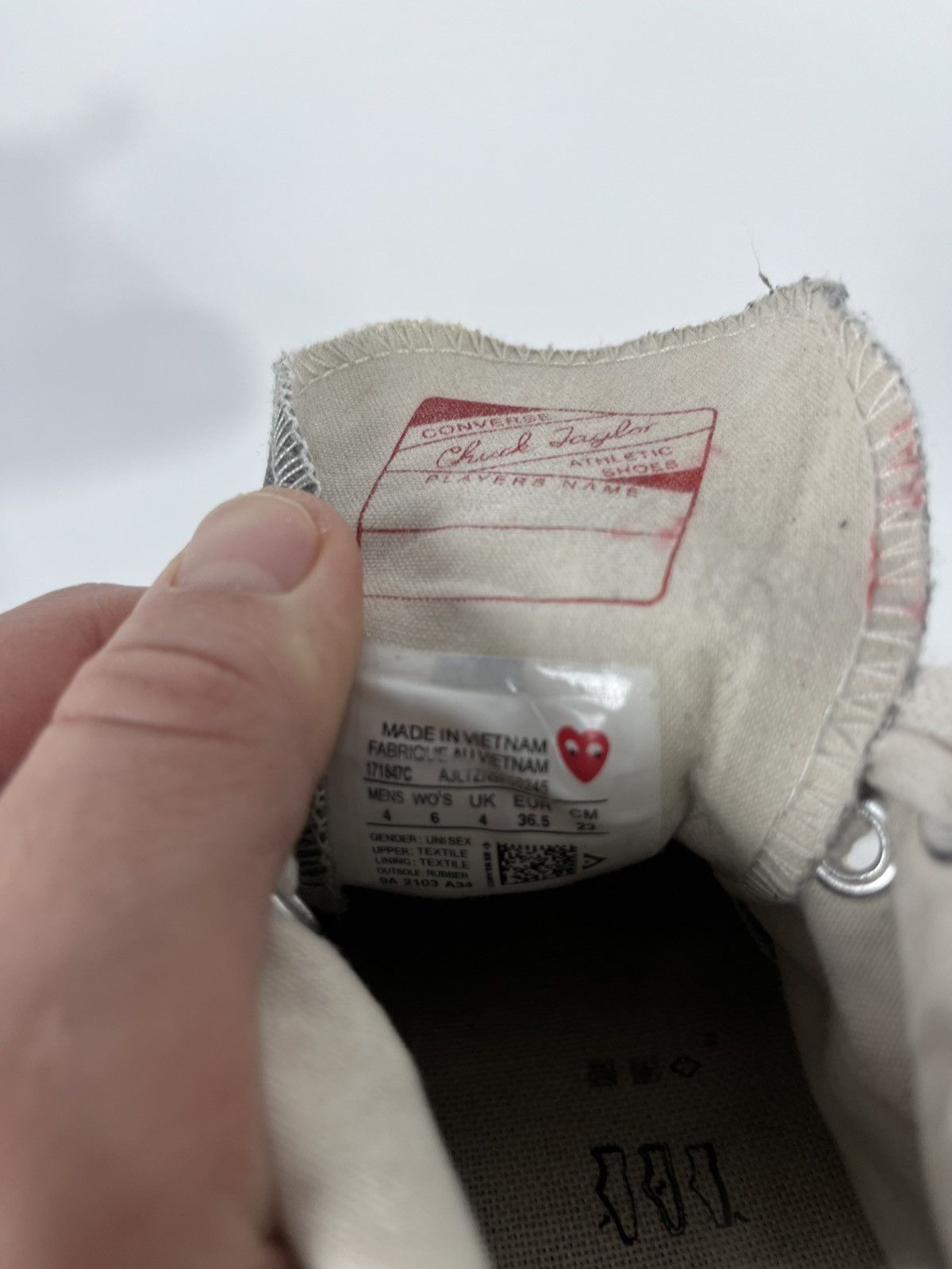 Converse Converse x CDG Play Chuck Taylor High Grey Heart US 6 W Size US 6 / IT 36 - 17 Thumbnail