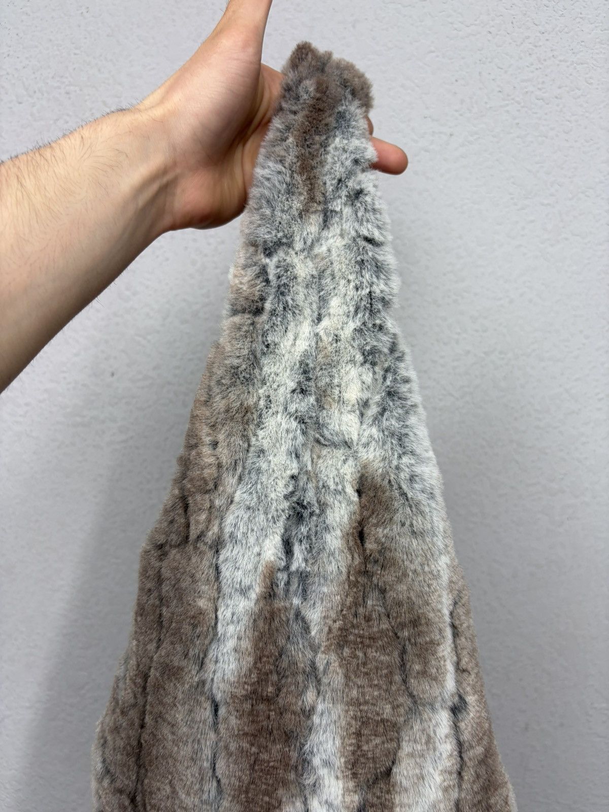 KMRii Vintage Fur Hobo Shoulder Bag Y2K Rabbit Archive KMRii Style Size ONE SIZE - 11 Thumbnail