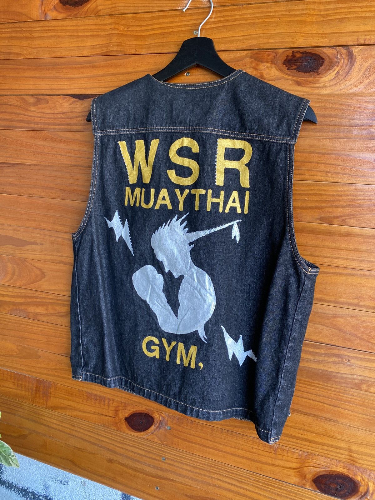 Japanese Brand Vintage Japanese Denim Vest WSR Muay Thai Gym Hand-Painted Size US L / EU 52-54 / 3 - 11 Thumbnail