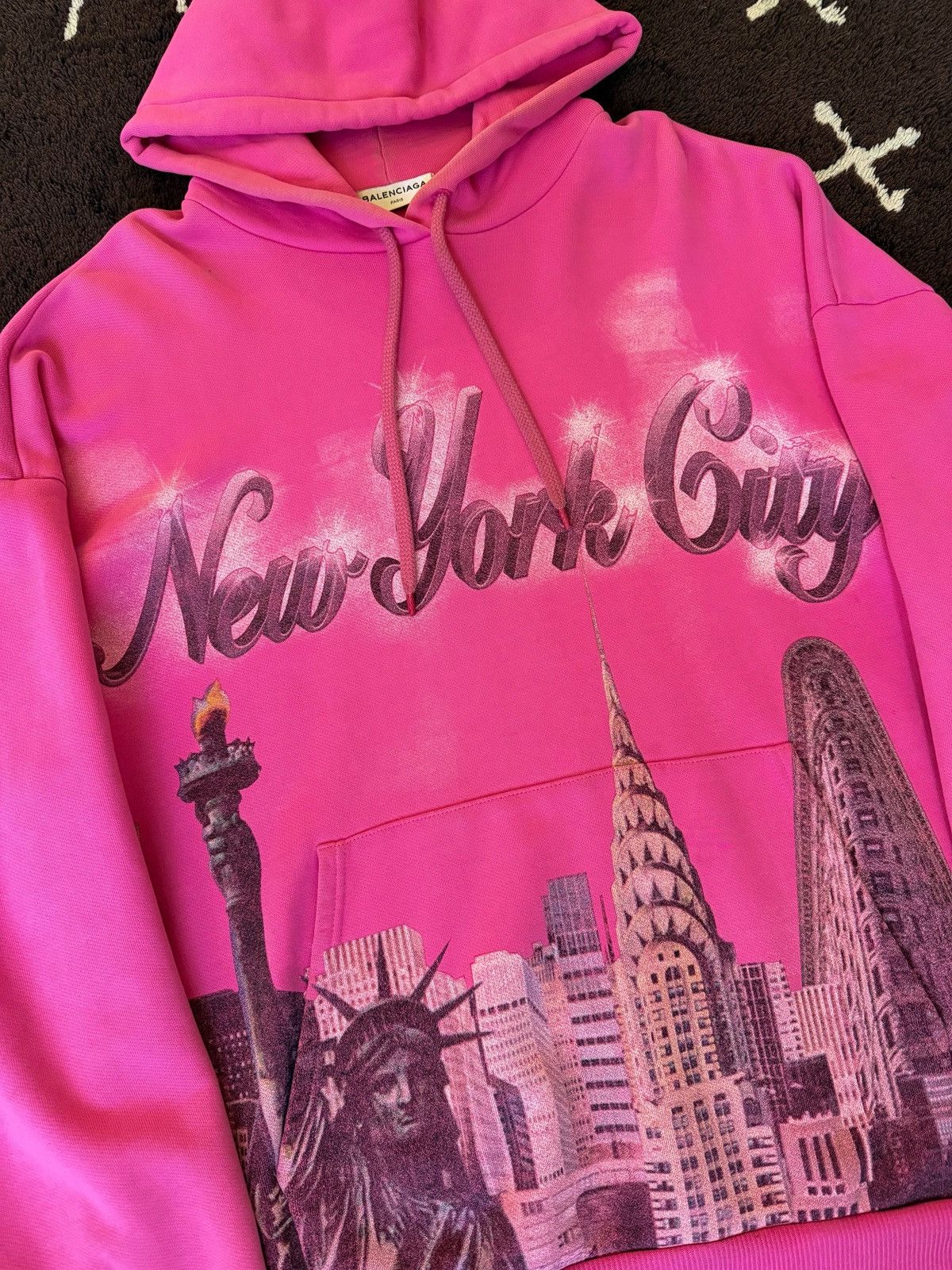 Balenciaga Balenciaga New York City hoodie Size US L / EU 52-54 / 3 - 2 Thumbnail