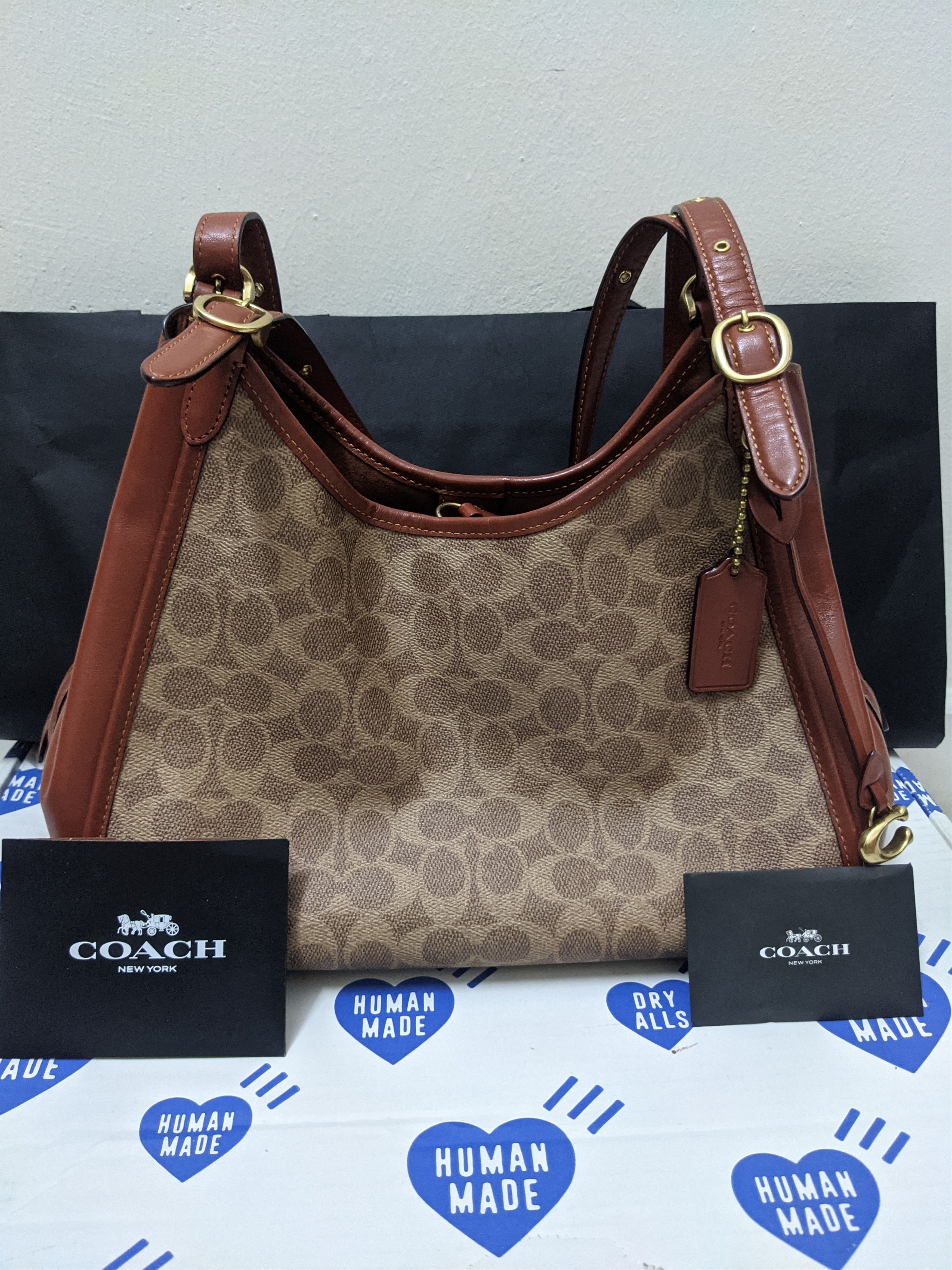 Coach COACH LORI SHOULDER BAG IN SIGNATURE CANVAS Size ONE SIZE - 4 Thumbnail