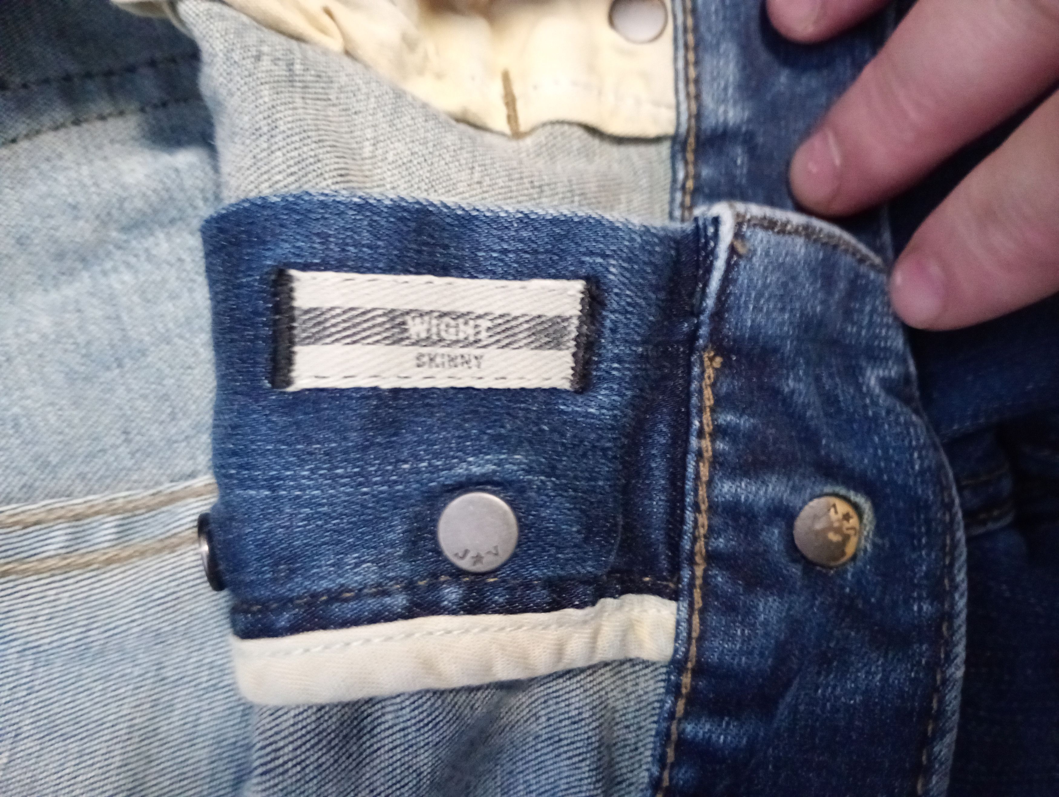 John Varvatos John Varvatos Jeans size 32 Size US 32 / EU 48 - 7 Thumbnail