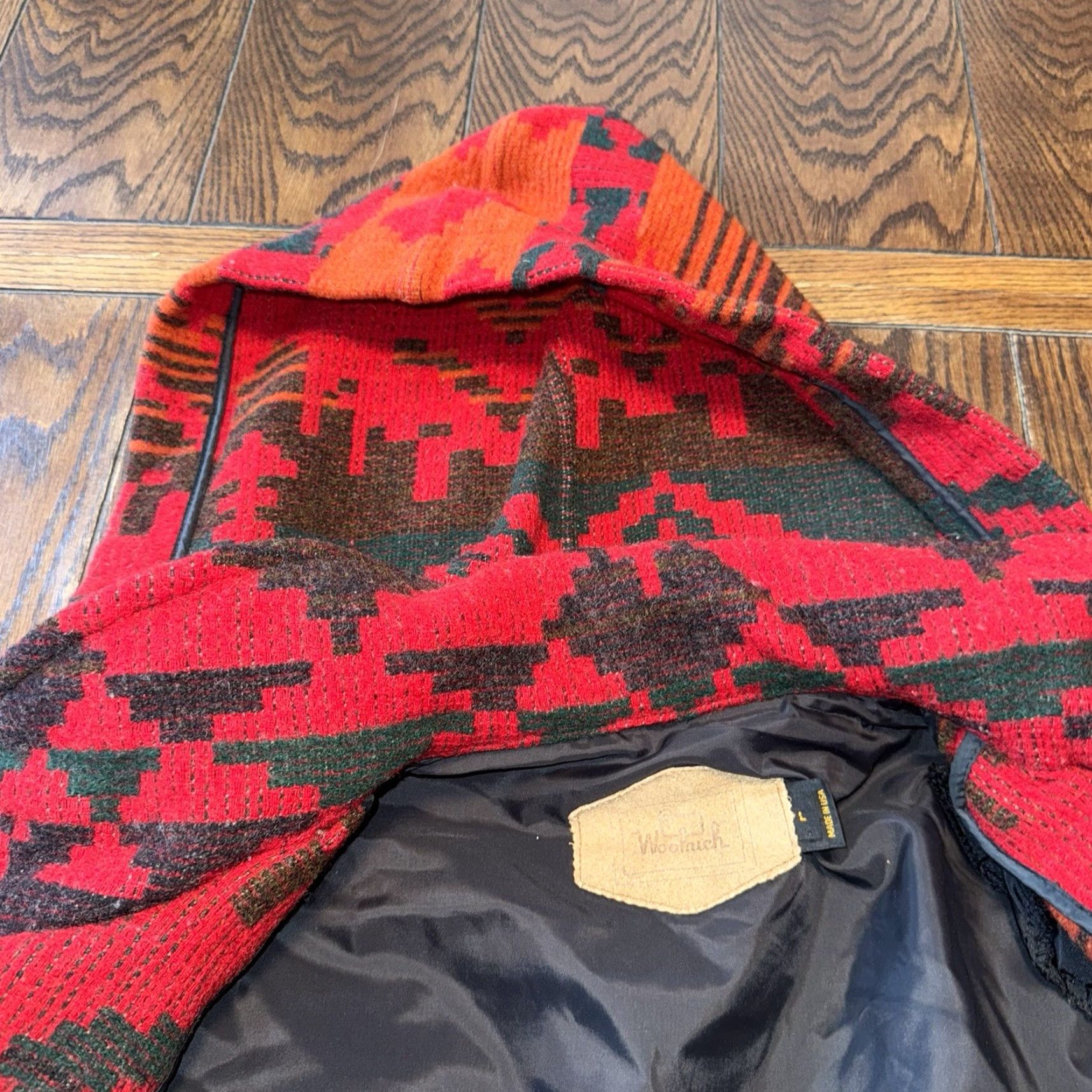 Vintage VTG Woolrich Wool Jacket Women Large Red Aztec Duster Blanket Trench Coat USA Long 52x24 Pit to Pit Size L / US 10 / IT 46 - 6 Thumbnail