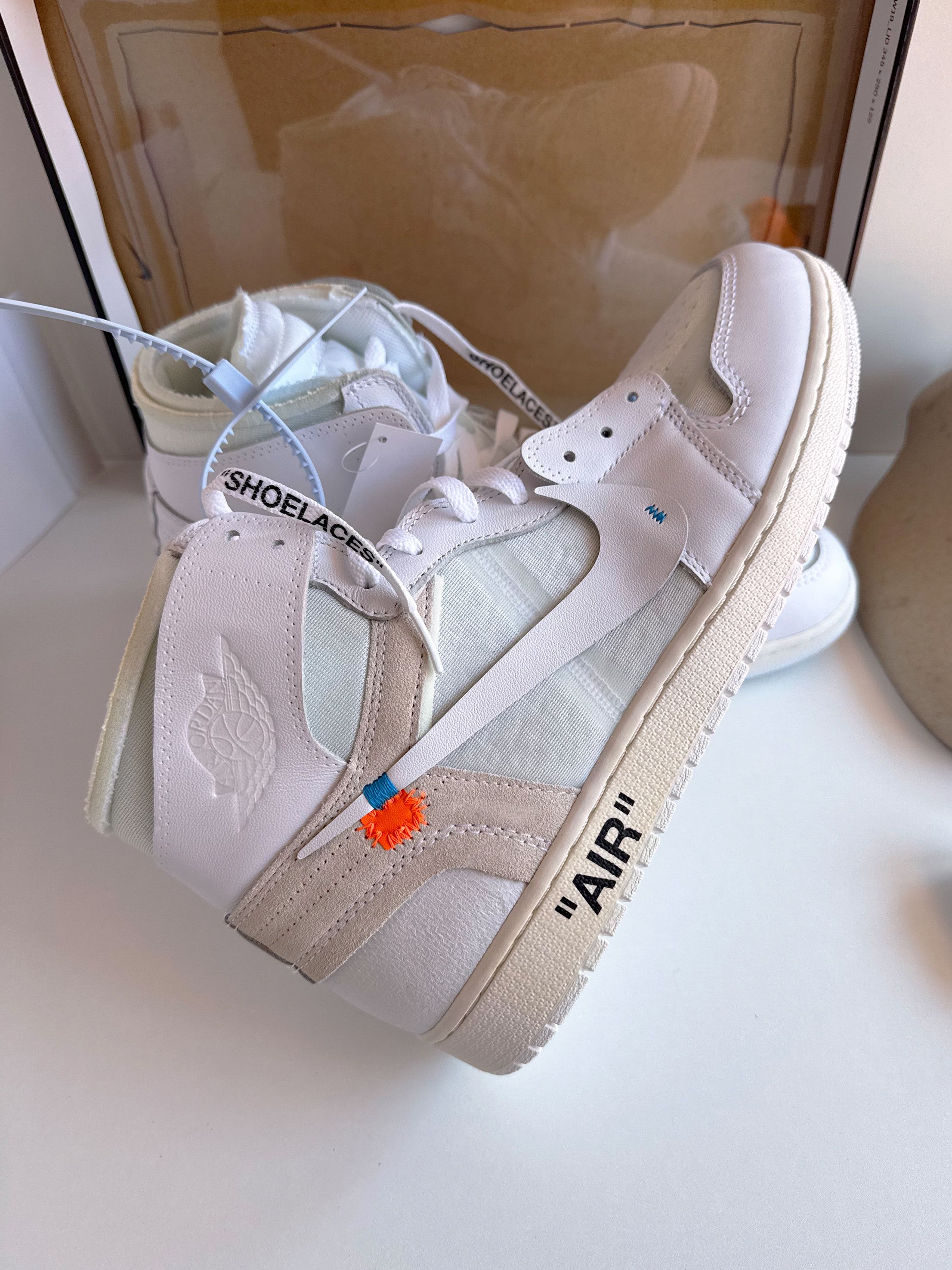 Jordan Brand × Off-White Air Jordan 1 Retro x Off-White (Virgil Abloh) Euro 17 Alaska Size US 13 / EU 46 - 11 Thumbnail