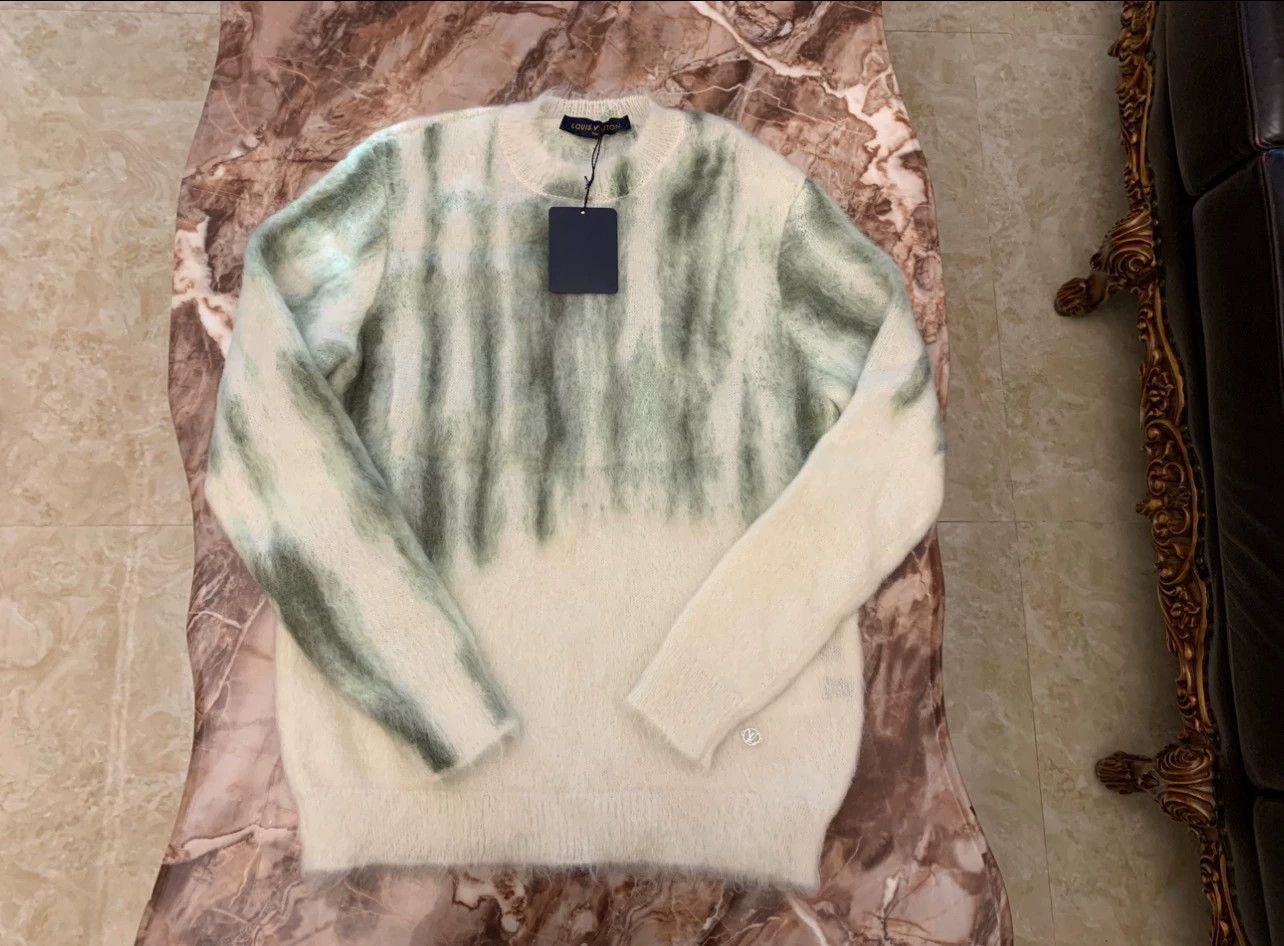 Louis Vuitton LV Mohair Sweater S (Fits M) New With Tags Worn Size US S / EU 44-46 / 1 - 1 Thumbnail
