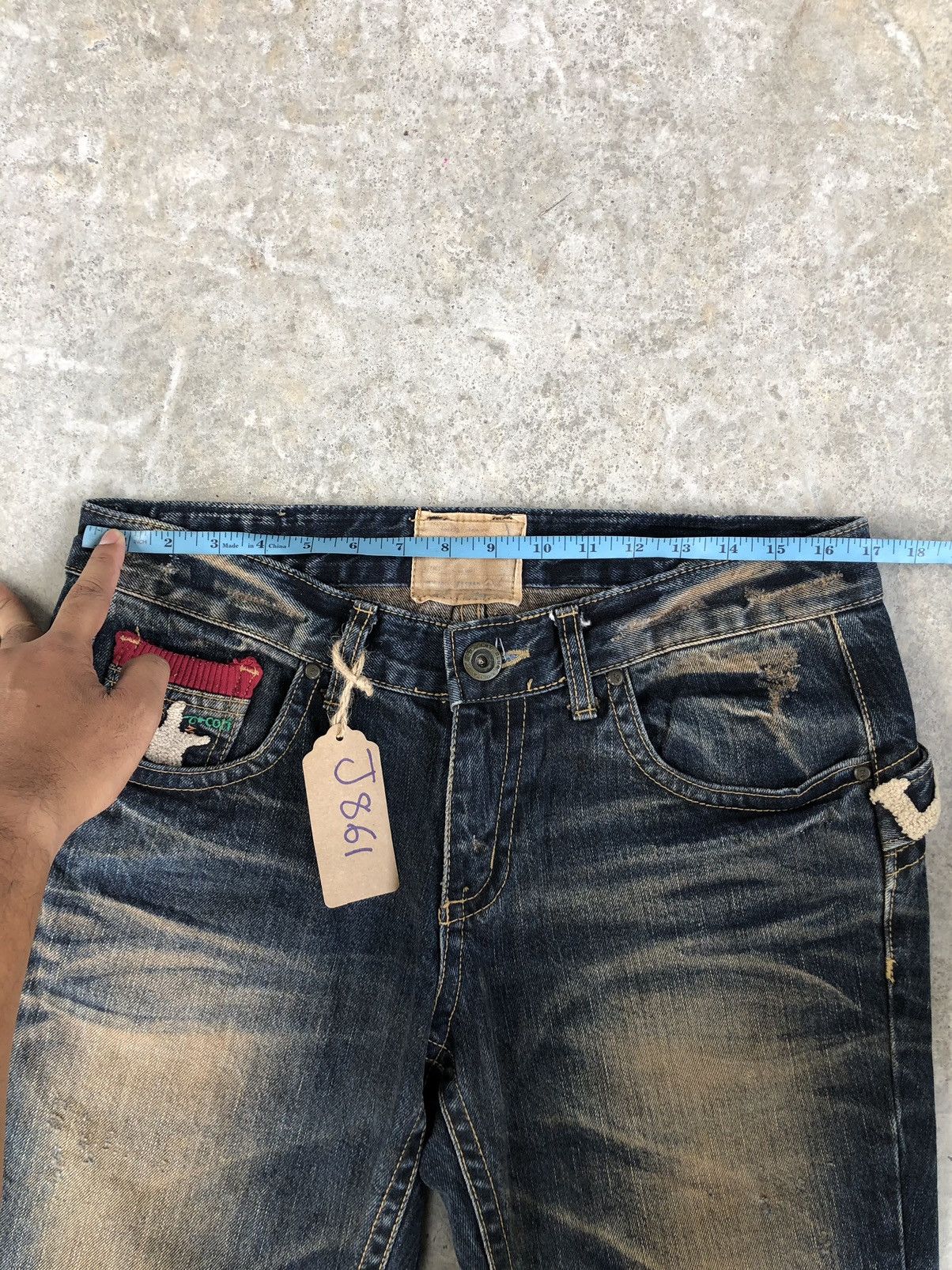 Japanese Brand Rare Yoshitomo Nara Lolita Dog Distressed Jeans Size US 34 / EU 50 - 20 Thumbnail