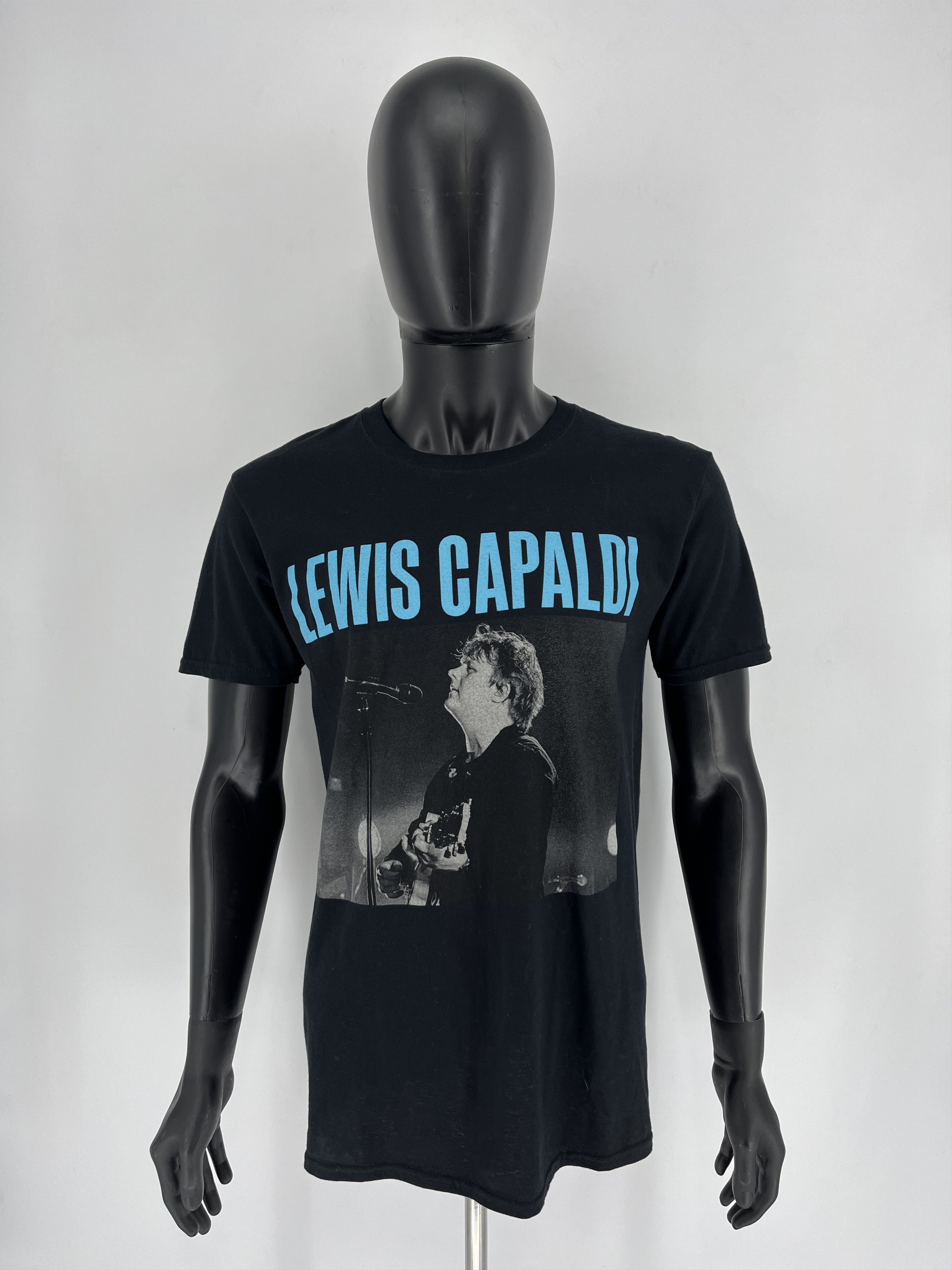 Band Tees Mens Lewis Capaldi Vintage T-Shirt Band Tee Size M Size US M / EU 48-50 / 2 - 2 Thumbnail