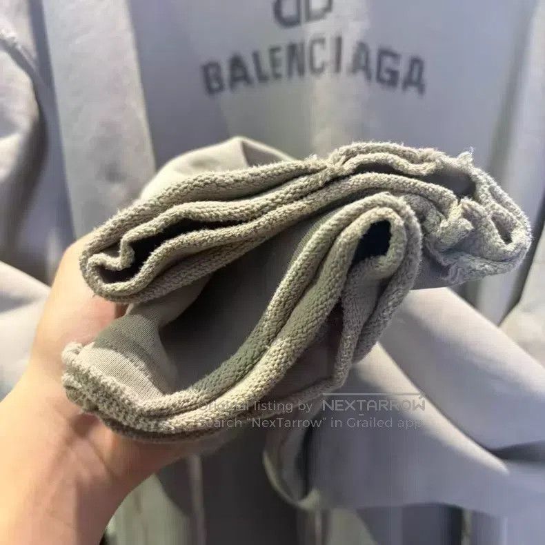 Balenciaga Balenciaga Mosaic Pixel Logo Brown Hat Sweatshirt Size US S / EU 44-46 / 1 - 6 Thumbnail