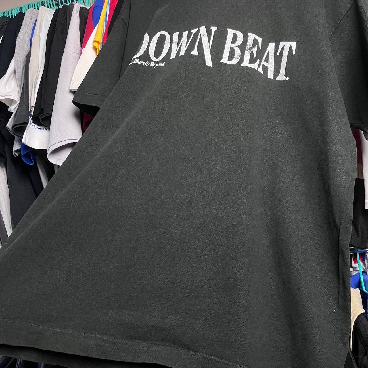 Vintage 90s DOWN BEAT Jazz Blues & Beyond Charlie Parker Tshirt Size US XL / EU 56 / 4 - 4 Thumbnail
