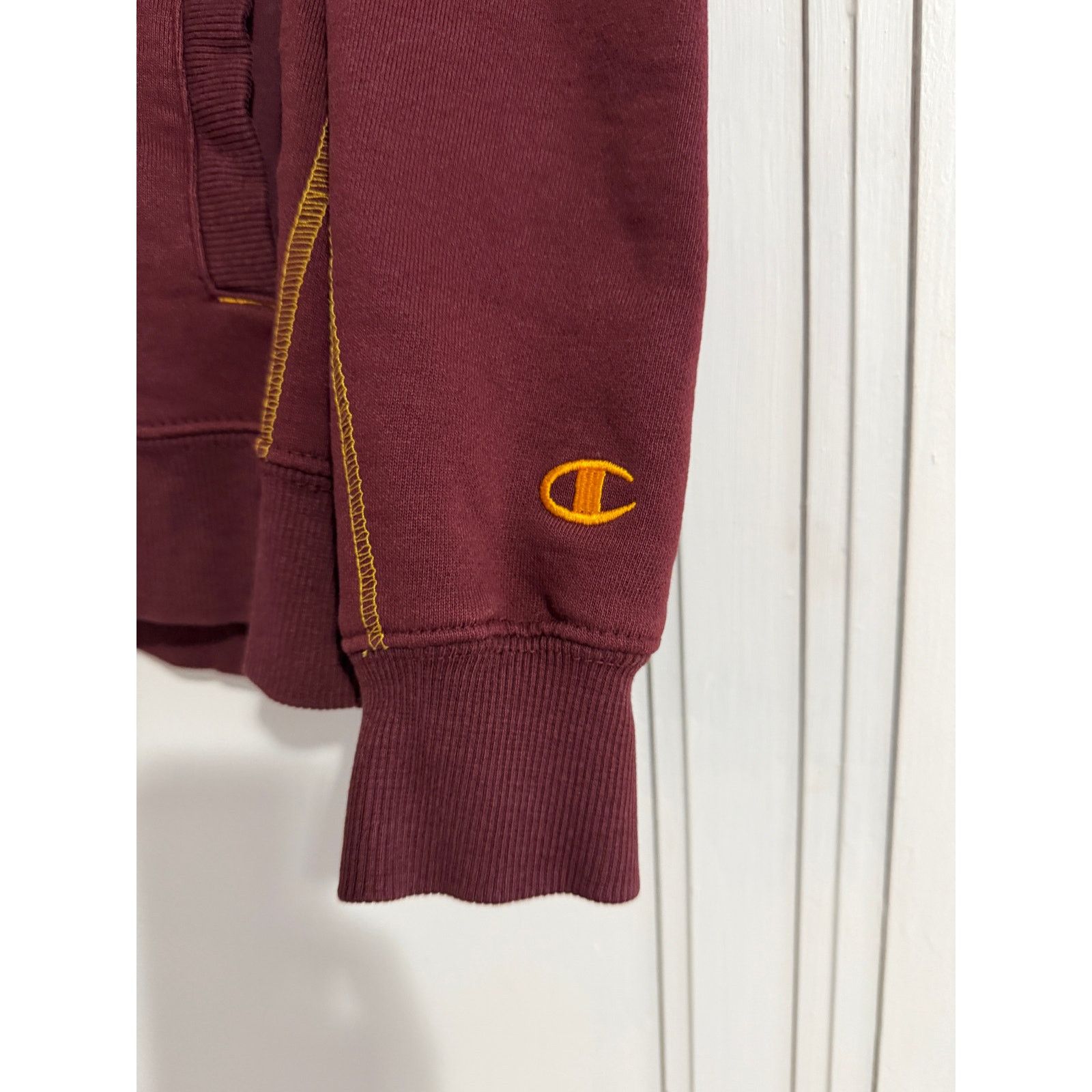 Champion UMD Bulldogs Stitched Champion 1/4-Zip Sweatshirt Size Small Size US S / EU 44-46 / 1 - 4 Thumbnail