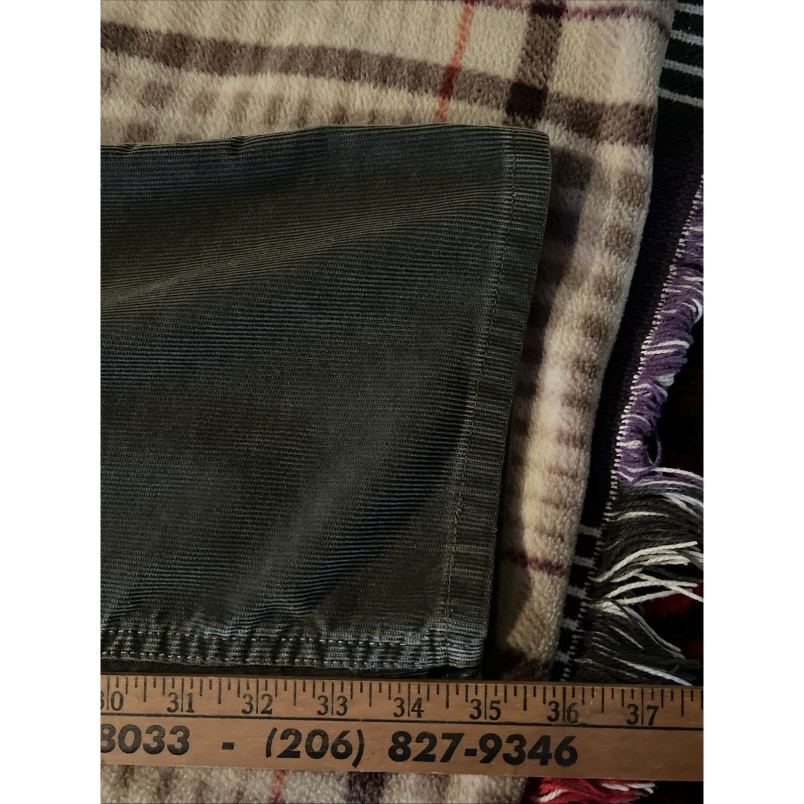 Levi's Levi's 559 Relaxed Straight Corduroy Pants Mens 35x35 Green Size US 35 - 8 Thumbnail