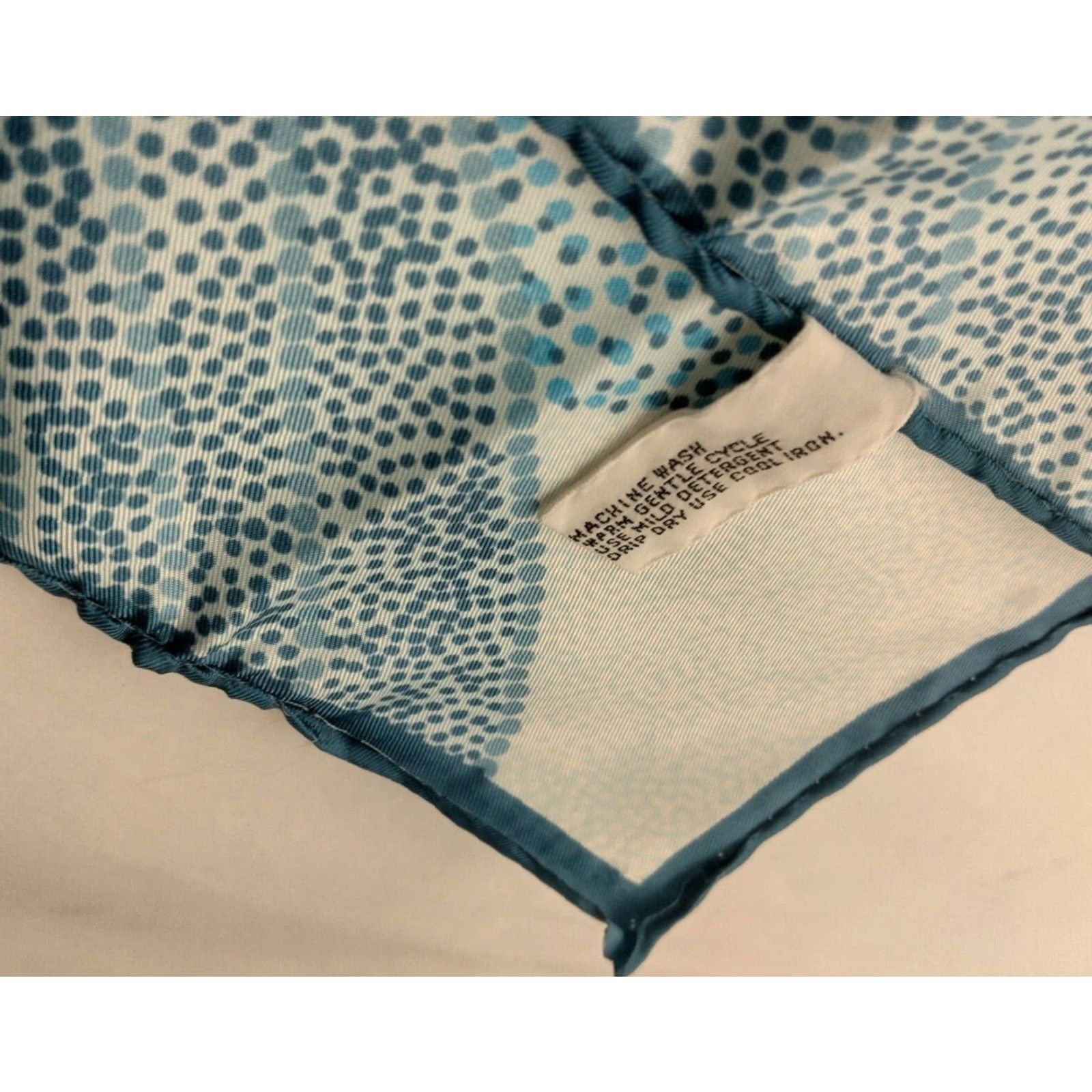 Vintage VINTAGE BAAR & Beards Scarf Rectangle Scarf Unisex 52.25" x 13" Blue Nature Landscape Japan Womens Mens Boys Girls Size ONE SIZE - 6 Thumbnail