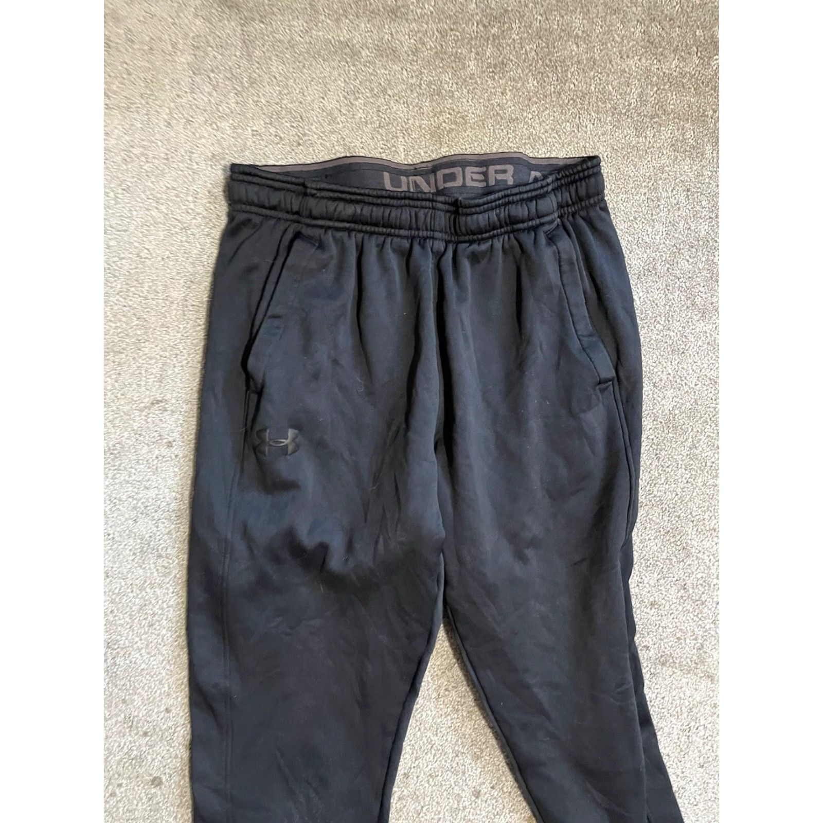 Under Armour Under Armour ColdGear Sweatpants Men’s M Black Pants Regular Size Medium Gym & Training Floorwear Size US 31 - 2 Thumbnail