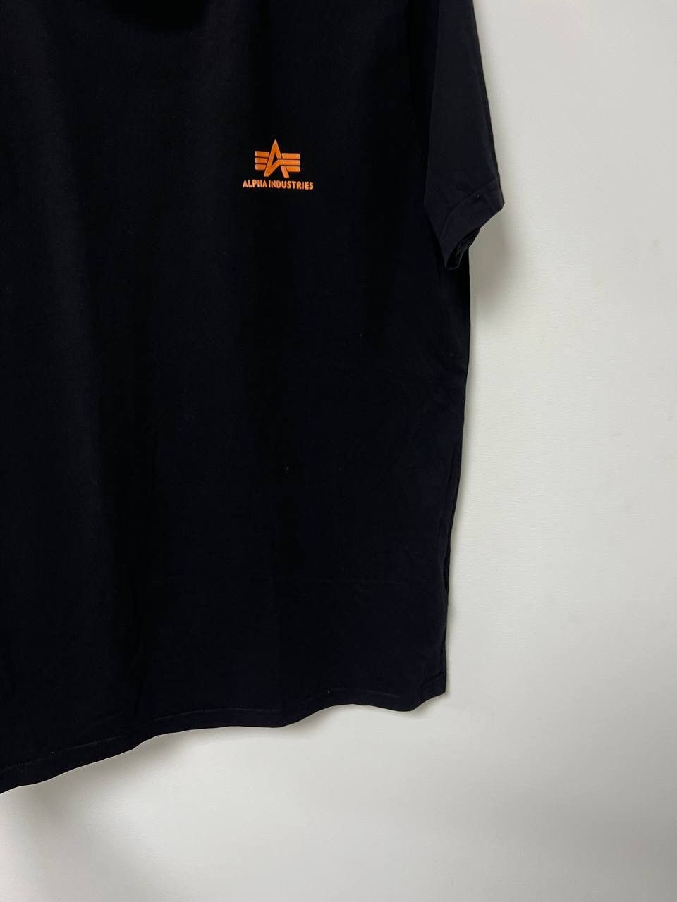 Alpha Industries Alpha Industries Small logo T shirt Short sleeve Black Y2k L Size US L / EU 52-54 / 3 - 14 Thumbnail