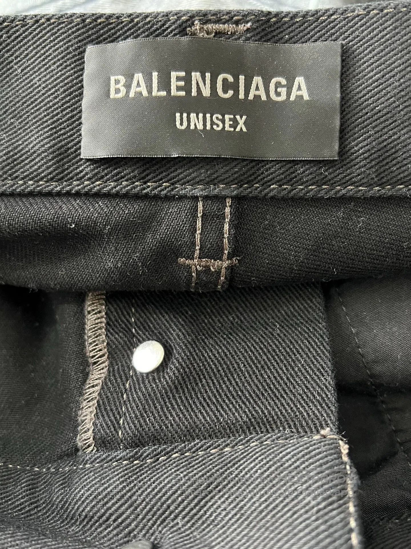 Balenciaga Balenciaga FW22 Baggy Distressed Jeans. Size US 44 / EU 60 - 4 Thumbnail