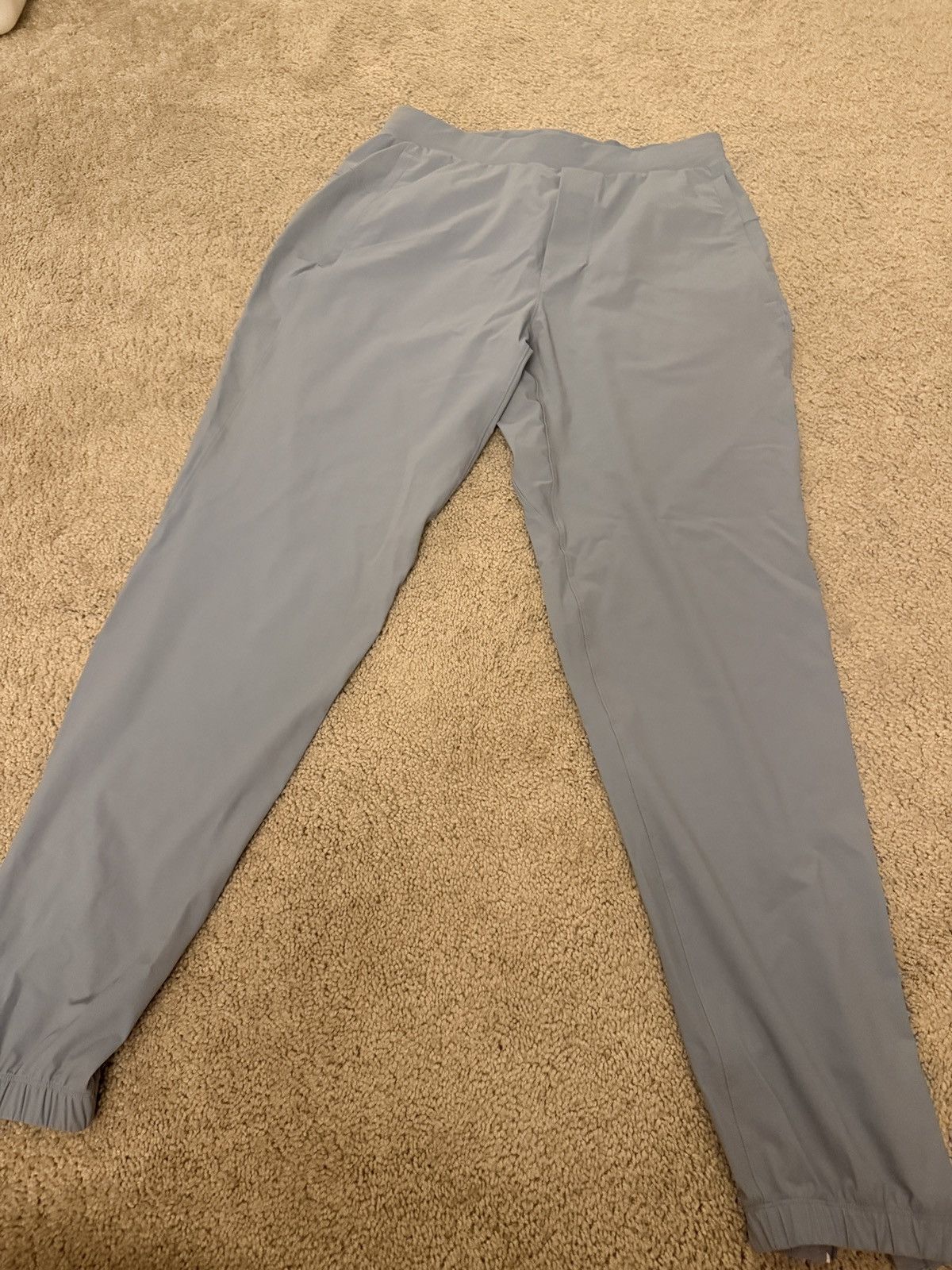 Lululemon Lululemon surge joggers Size US 32 / EU 48 - 1 Thumbnail