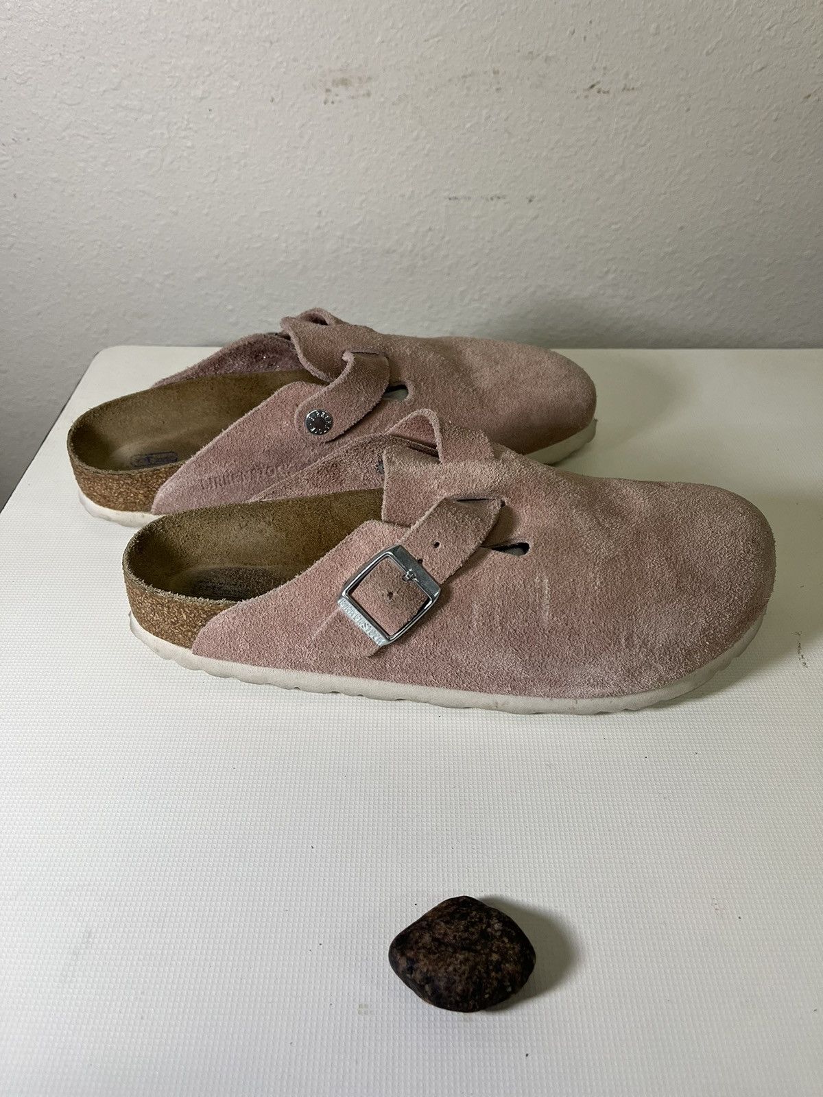 Birkenstock Birkenstock Boston Rose Suede Clogs - Men’s size 40 (US 7) Size US 7 / EU 40 - 3 Thumbnail