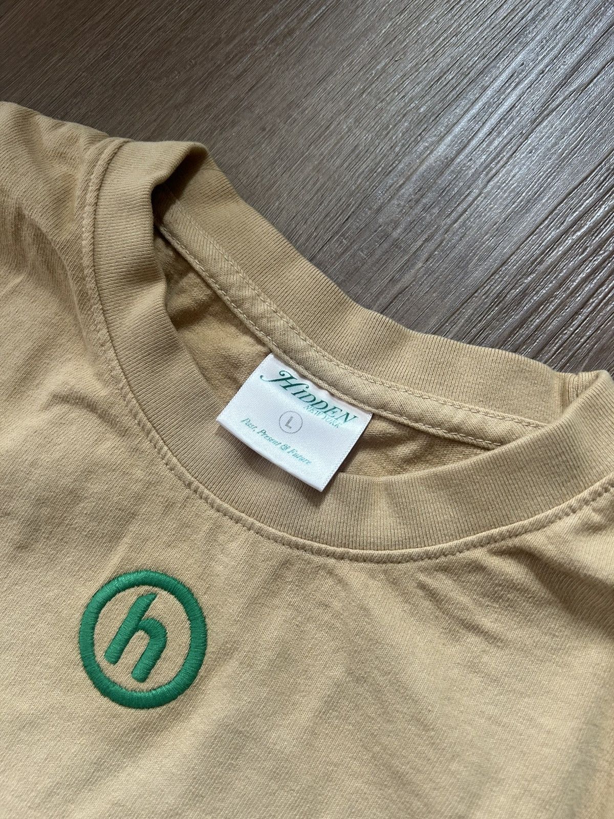 HIDDEN Hidden NY Embroidered Mini H Logo Tee Size US L / EU 52-54 / 3 - 3 Thumbnail