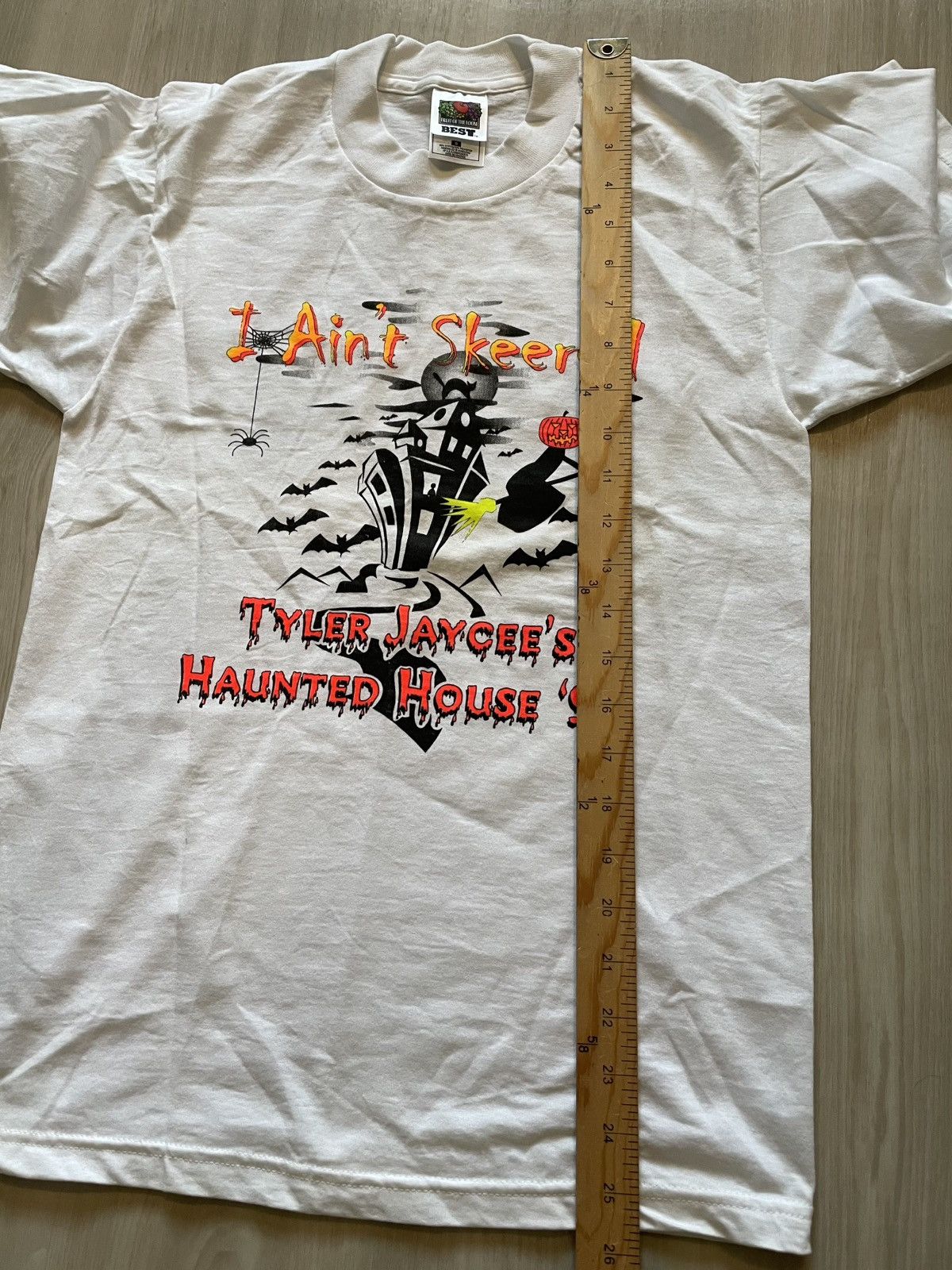 Vintage Vintage 90s Hounted House Tee I Ain’t Skeered Sz Small Size US S / EU 44-46 / 1 - 5 Thumbnail