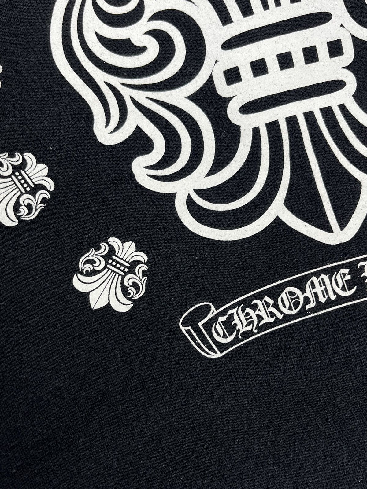 Chrome Hearts Chrome Hearts Vintage Fleur Logo Heavy Thermal Zip Up Hoodie Size US M / EU 48-50 / 2 - 4 Thumbnail