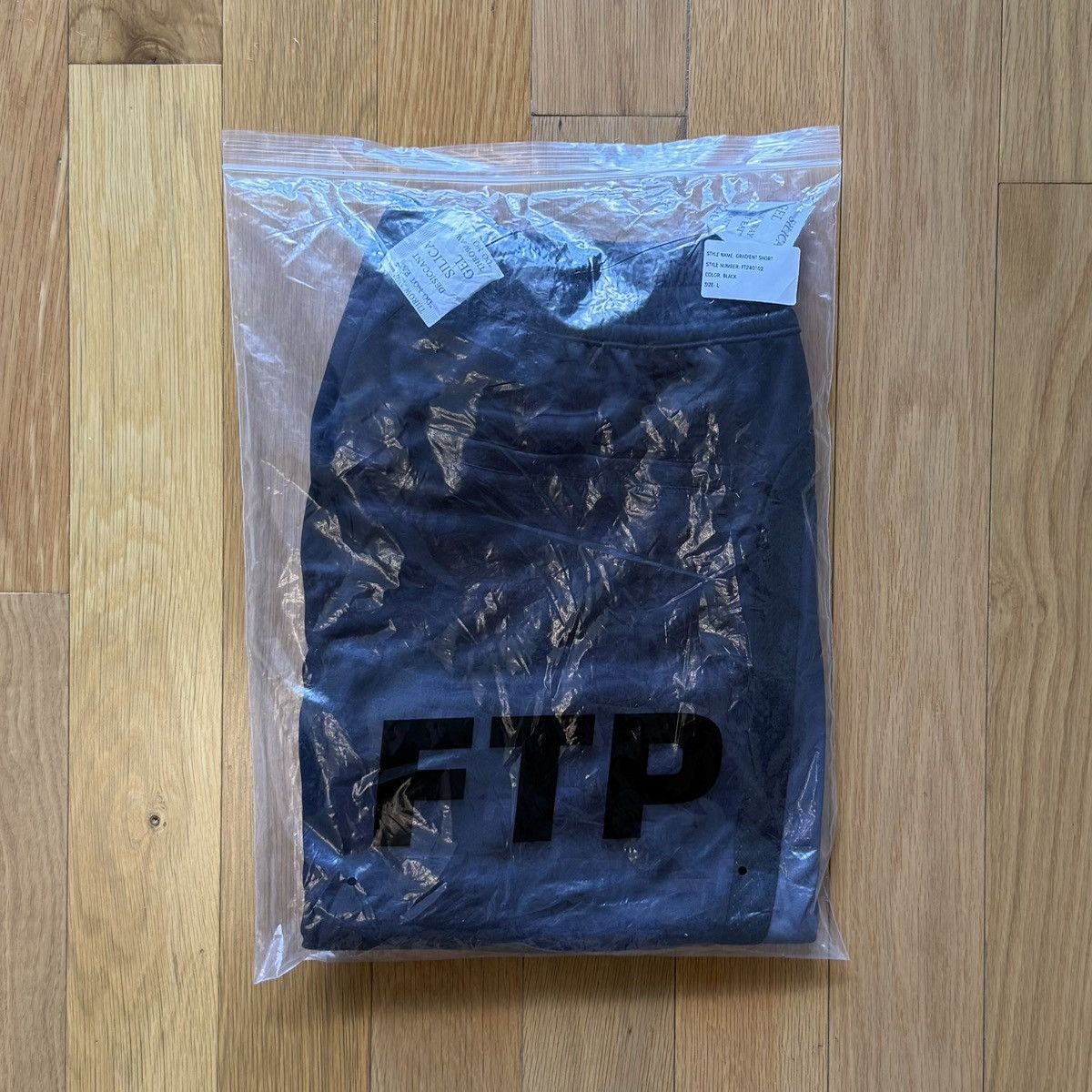 Fuck The Population FTP Gradient Short Black Size L Deadstock Size US 34 / EU 50 - 3 Thumbnail