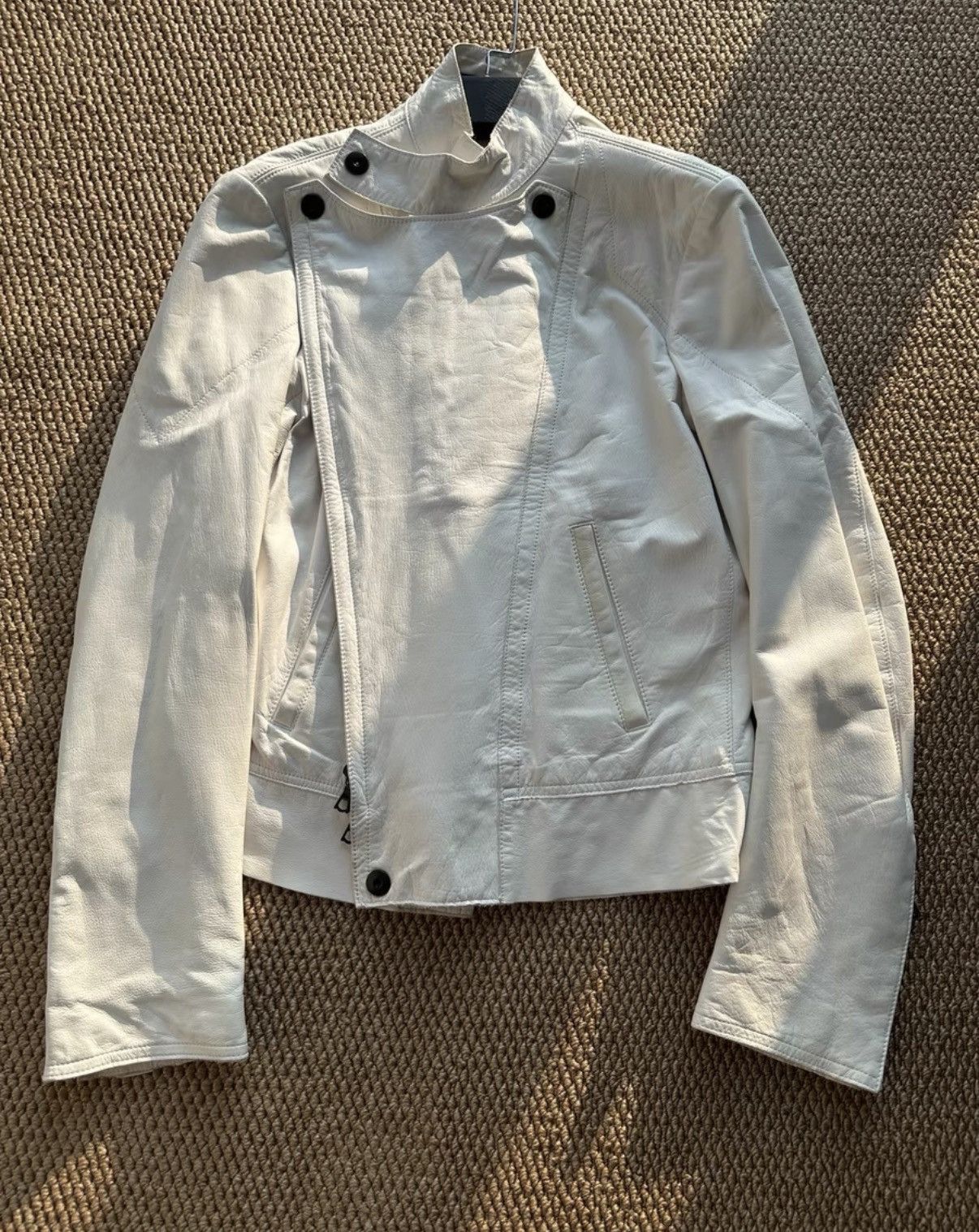Yohji Yamamoto Yohji Yamamoto White Distressed Lambskin Biker Jacket K23 Size US S / EU 44-46 / 1 - 8 Thumbnail