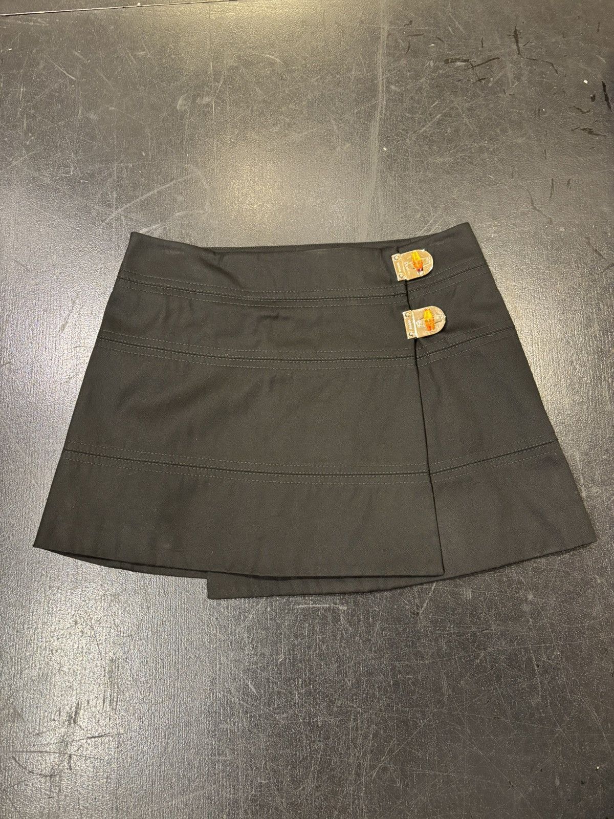 Gucci Gucci Double Flared Skirt Size 27" / US 4 / IT 40 - 1 Thumbnail