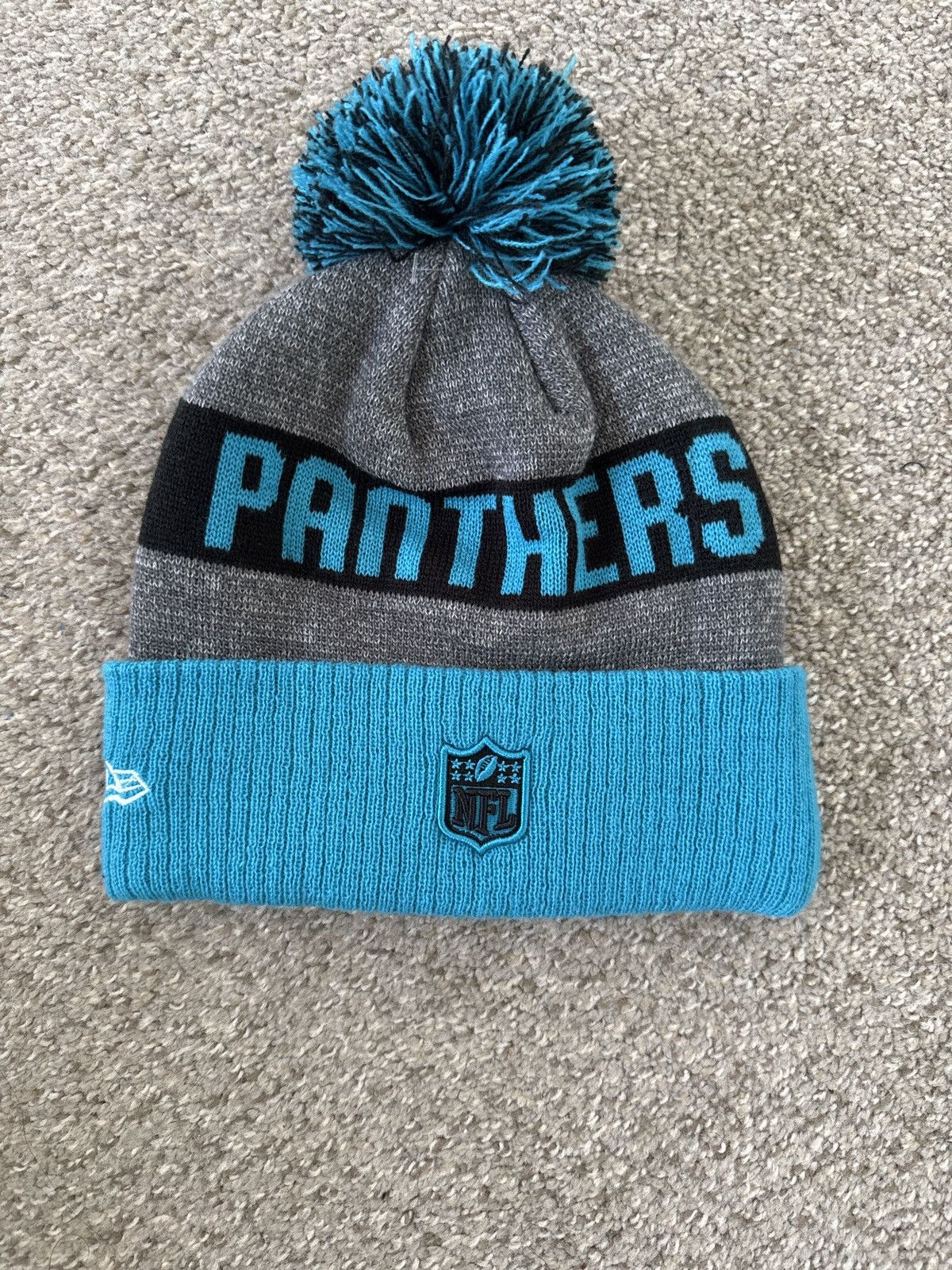 NFL × New Era Carolina Panthers New Era Beanie Size ONE SIZE - 2 Thumbnail