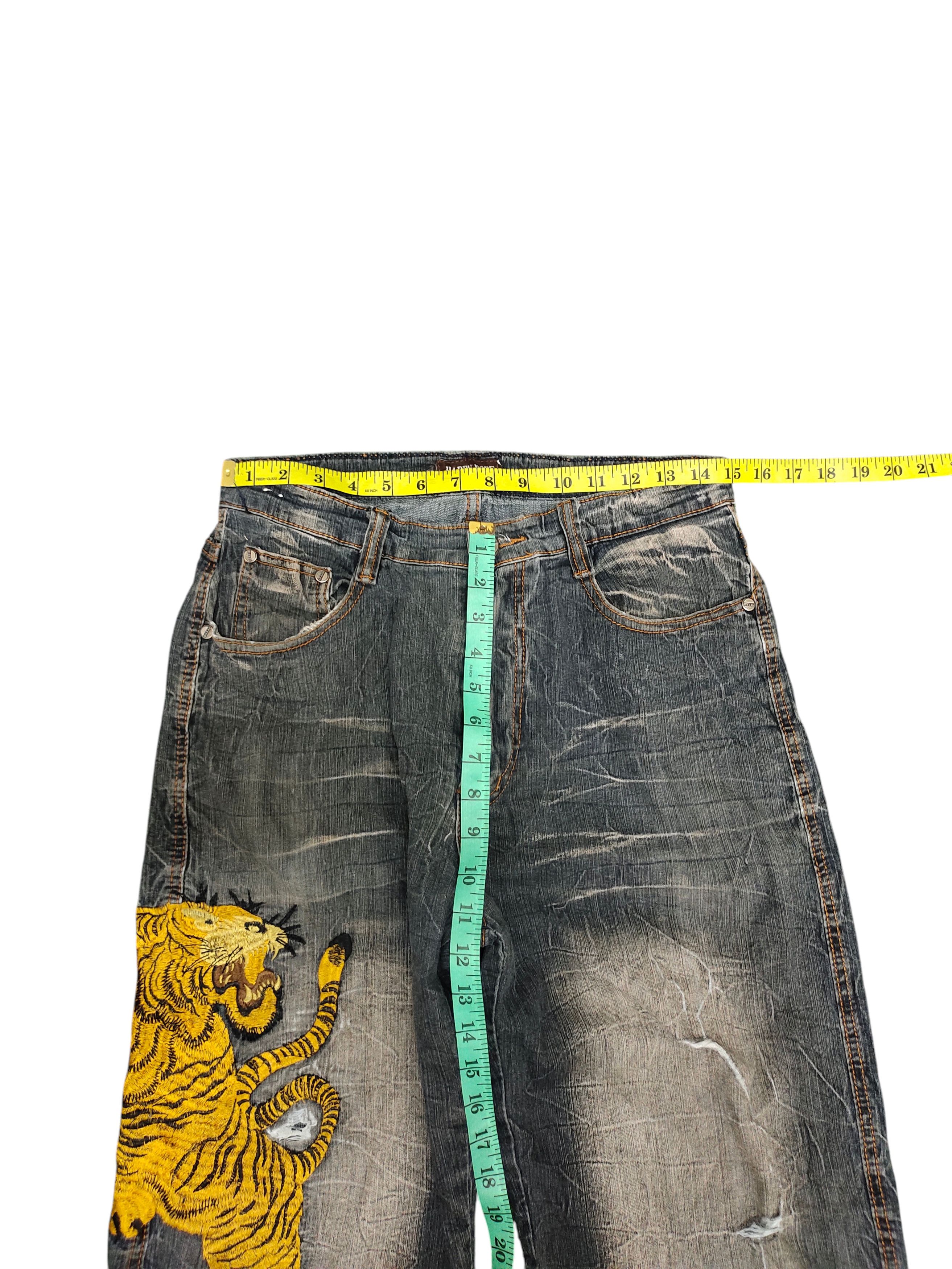 Karakuri Tamashii Vintage Sukajan Tiger Embroidered Distress Denim Jeans Size US 30 / EU 46 - 15 Thumbnail