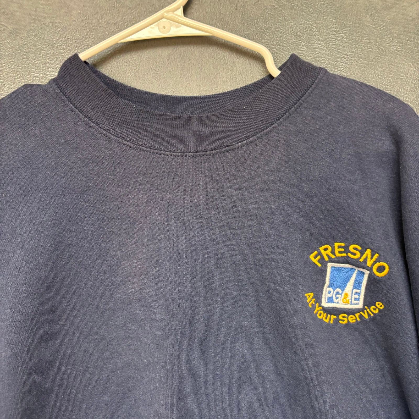 Hanes Vintage Hanes PG&E Crewneck Sweatshirt Mens XL Comfort Blend Size US XL / EU 56 / 4 - 9 Thumbnail