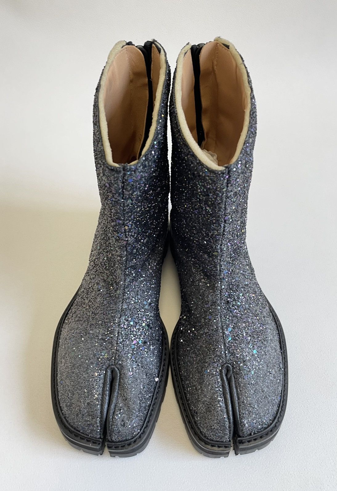 Maison Margiela A/W 19 Glitter Hunter Tabi Boots Size US 7 / IT 37 - 8 Thumbnail