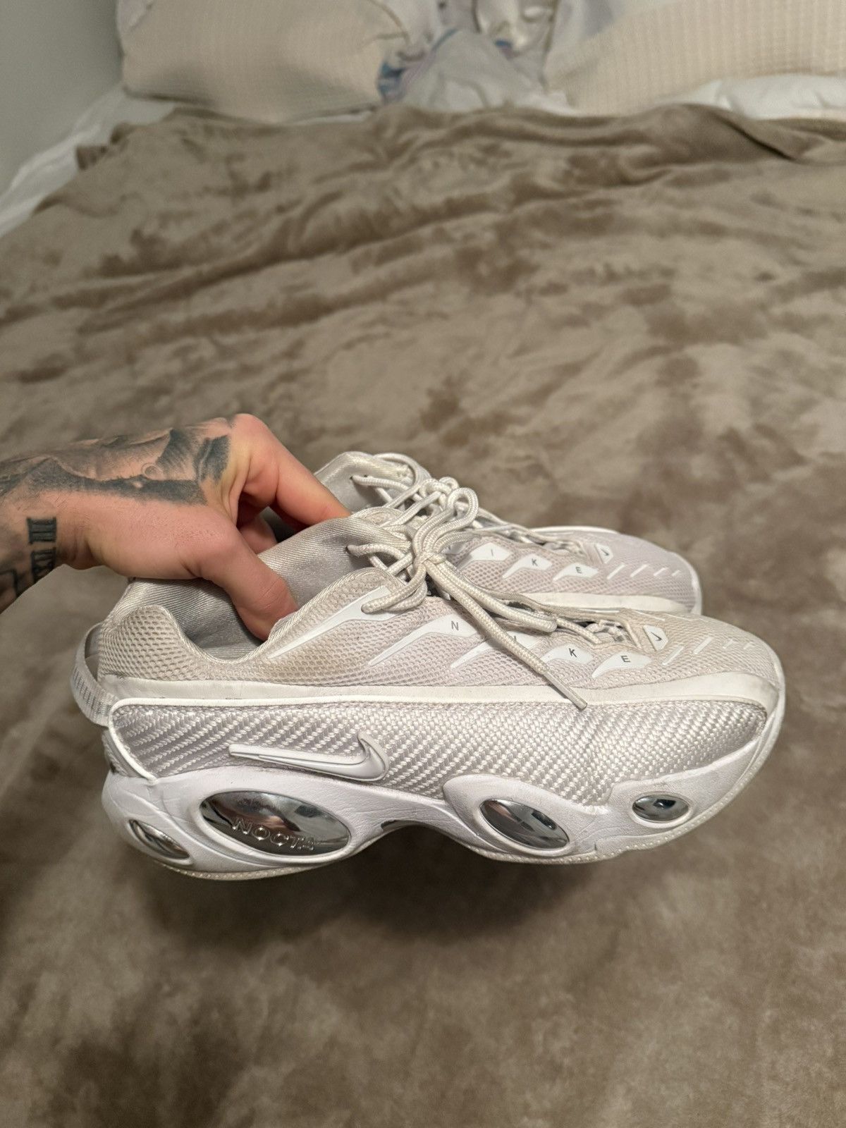 Nike Nike x NOCTA Drake Glide 'White' Size US 10.5 / EU 43-44 - 1 Thumbnail