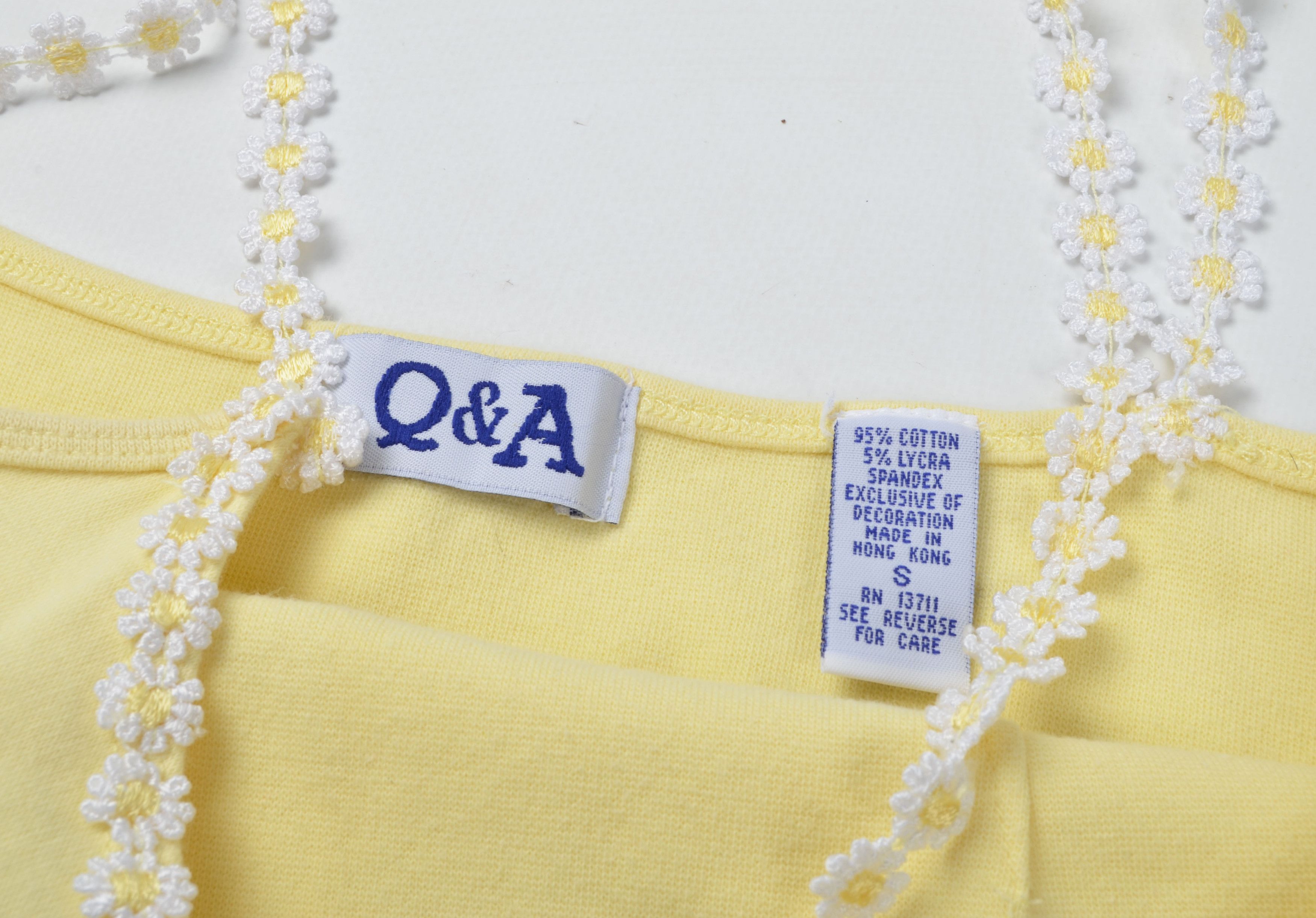 Designer Vintage Q&A Y2K Cottage Kidcore Cute Yellow Cami Top Size S / US 4 / IT 40 - 8 Thumbnail