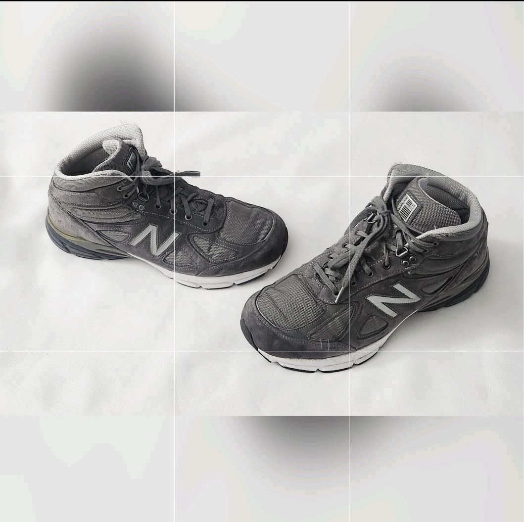 New Balance New Balance 990 v4 Mid Grey Suede Shoe Size 13 2E MO990GR4 Size US 13 / EU 46 - 14 Thumbnail