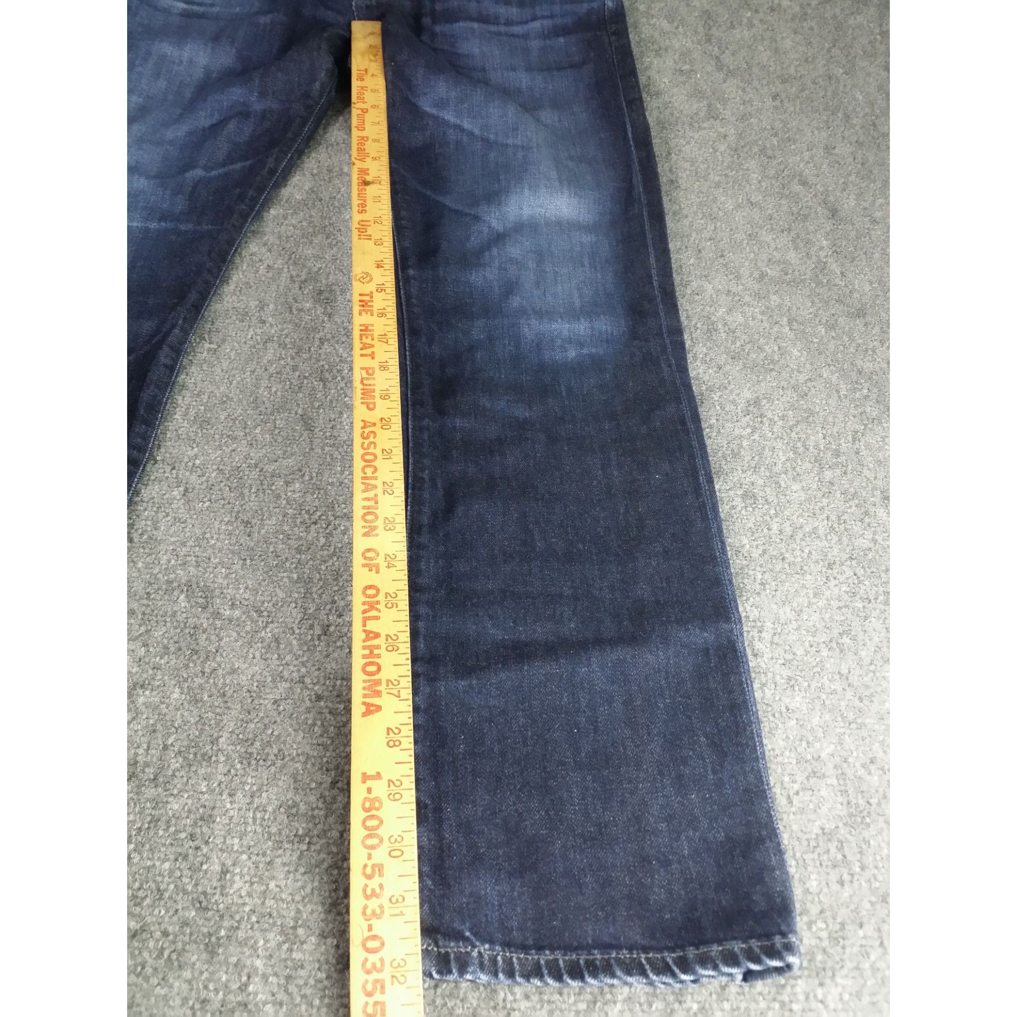AG Adriano Goldschmied AG Adriano Goldschmied The Graduate Jeans Men Sz 33X32 Tailo Size US 33 - 2 Thumbnail