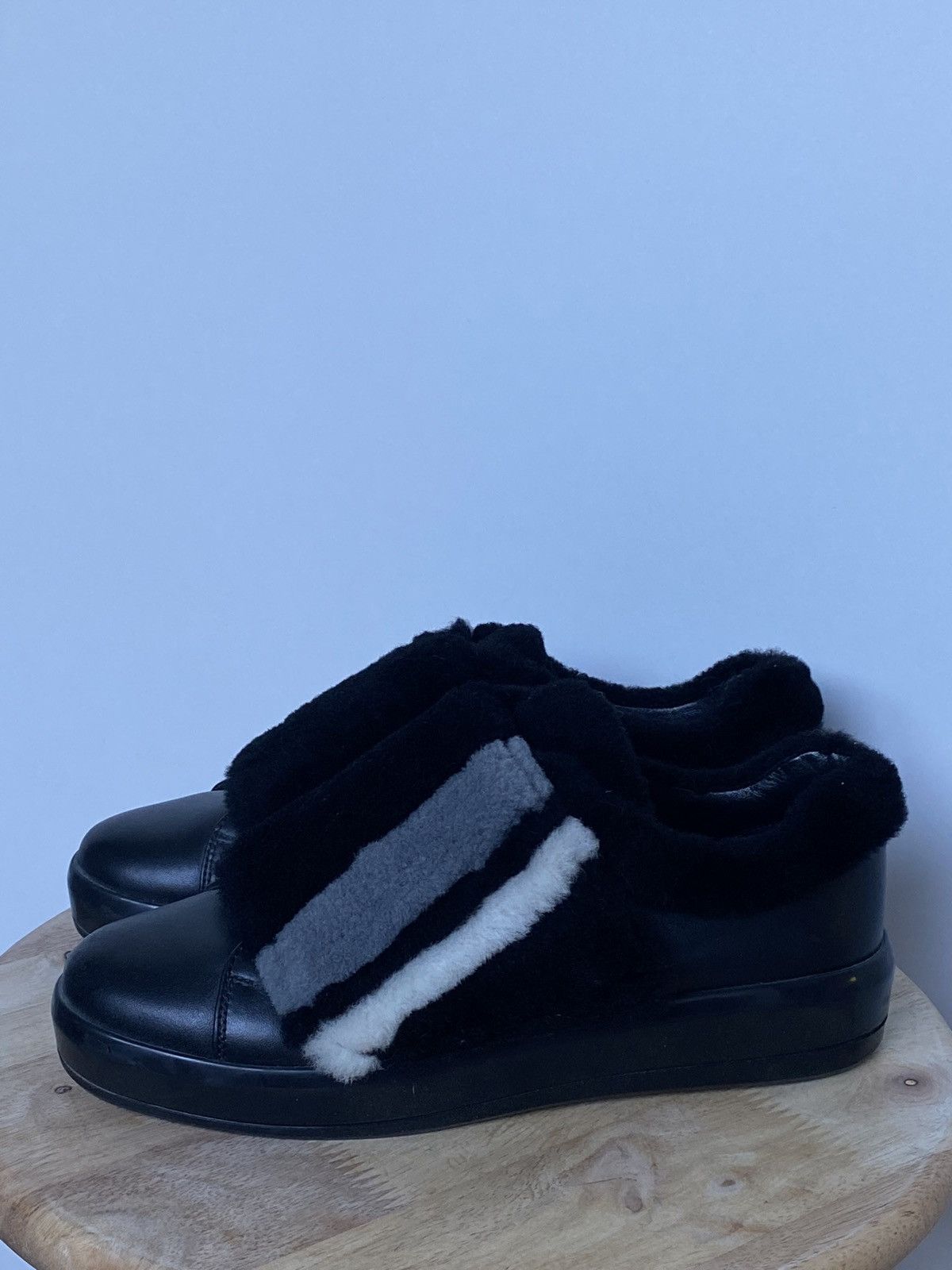 Prada Prada Low Top Leather Faux Fur Slip On sneakers Size US 8.5 / IT 38.5 - 1 Thumbnail