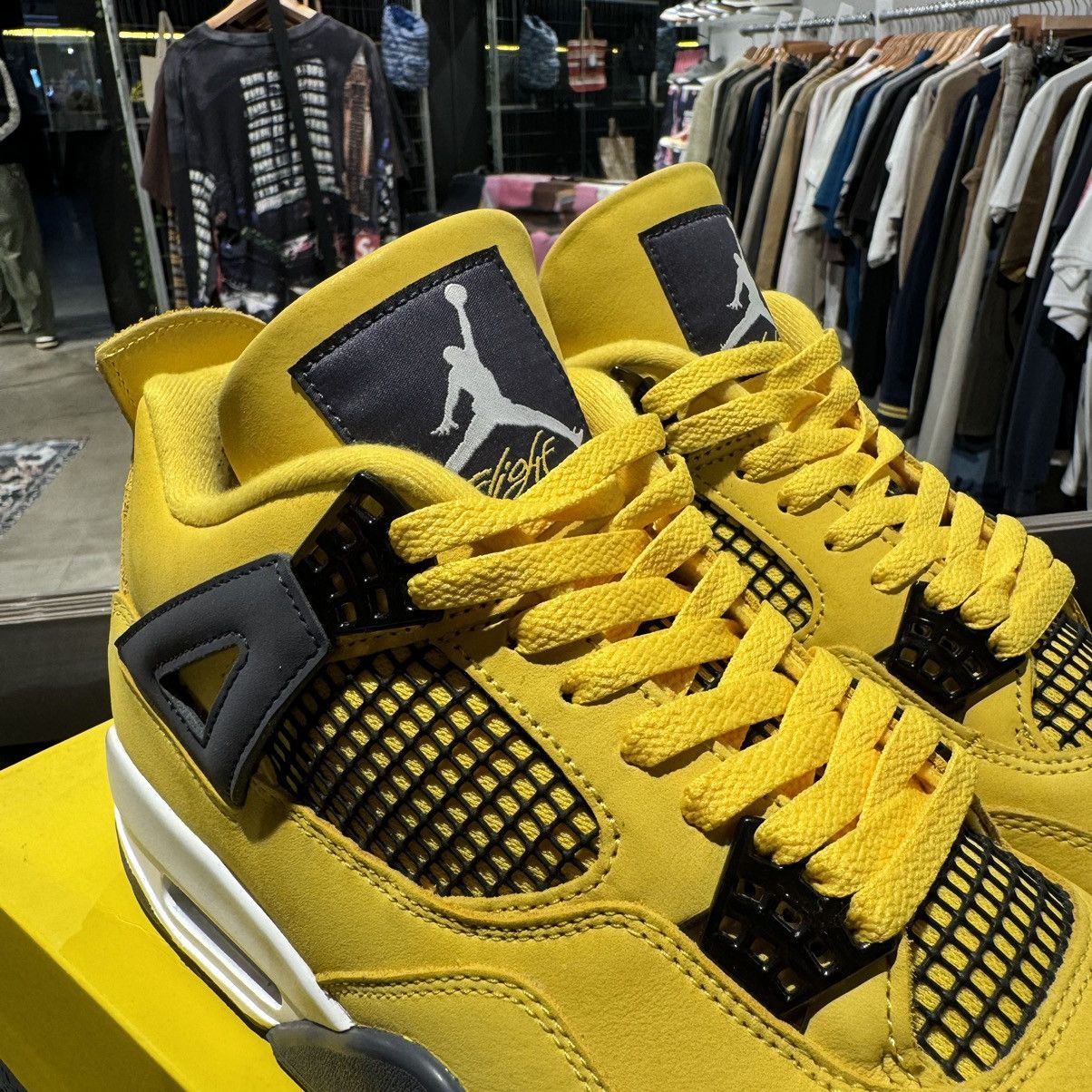 Jordan Brand Jordan 4 Retro Yellow Lightning Size US 10 / EU 43 - 7 Thumbnail