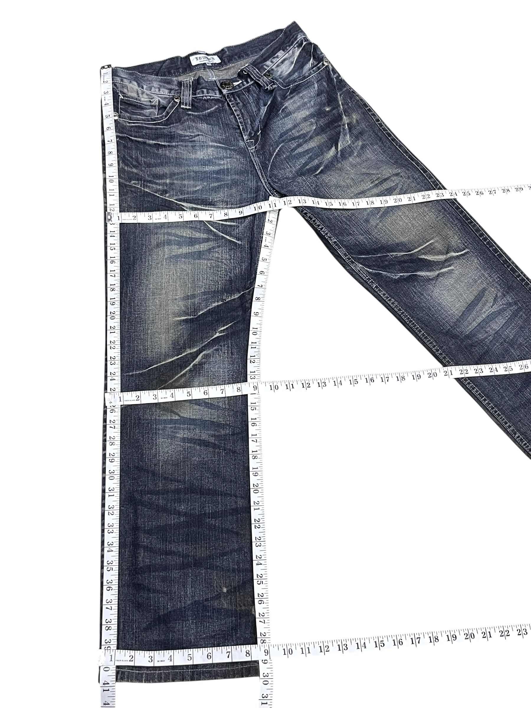 LOWBOX 🔥Vtg LOWBOX Tribal Whisker Mudwash Denim Grunge Y2K Archive Size US 30 / EU 46 - 13 Thumbnail