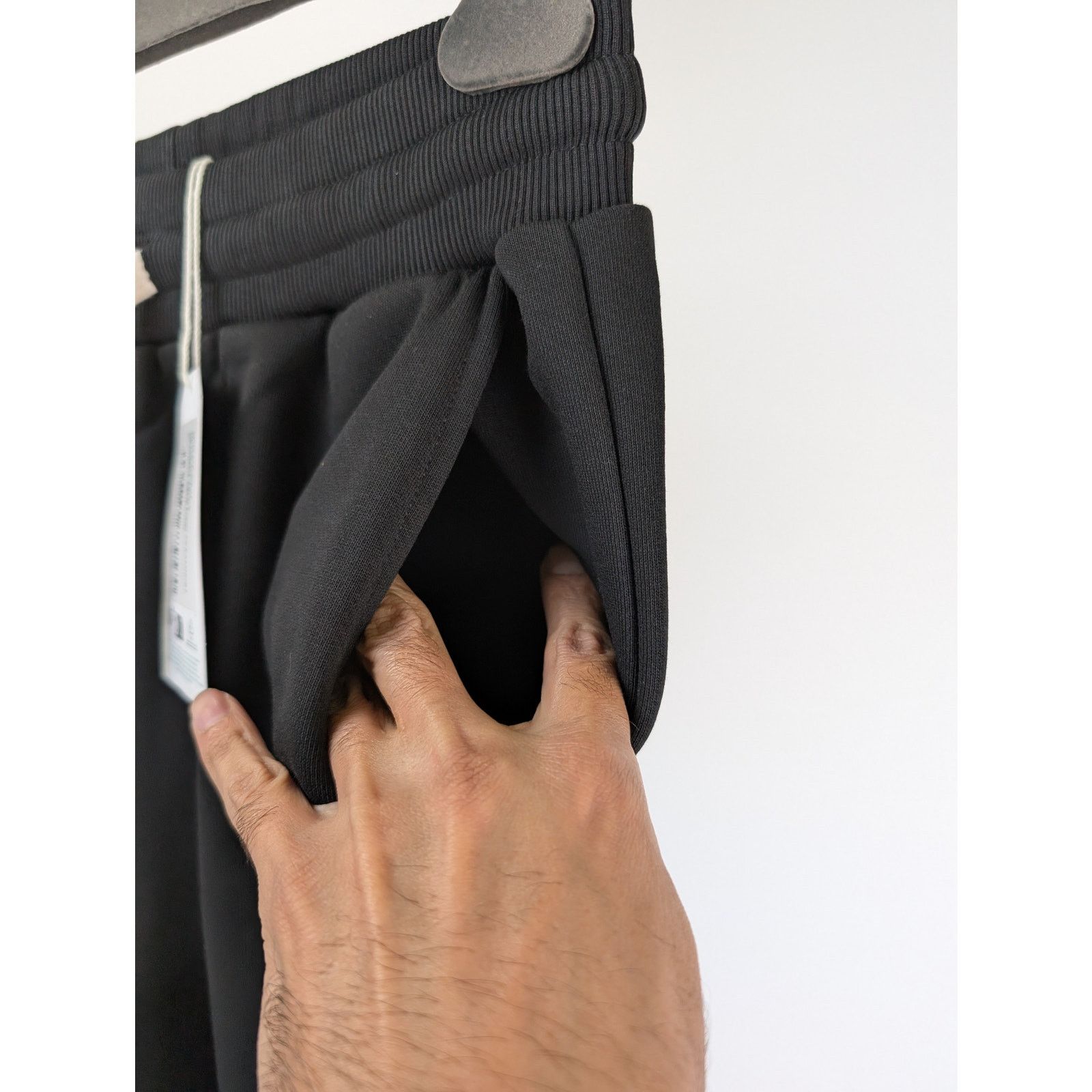 Casablanca o1rshd1 Gradient Arch Logo Sweatshort in Black Size US 34 / EU 50 - 6 Thumbnail