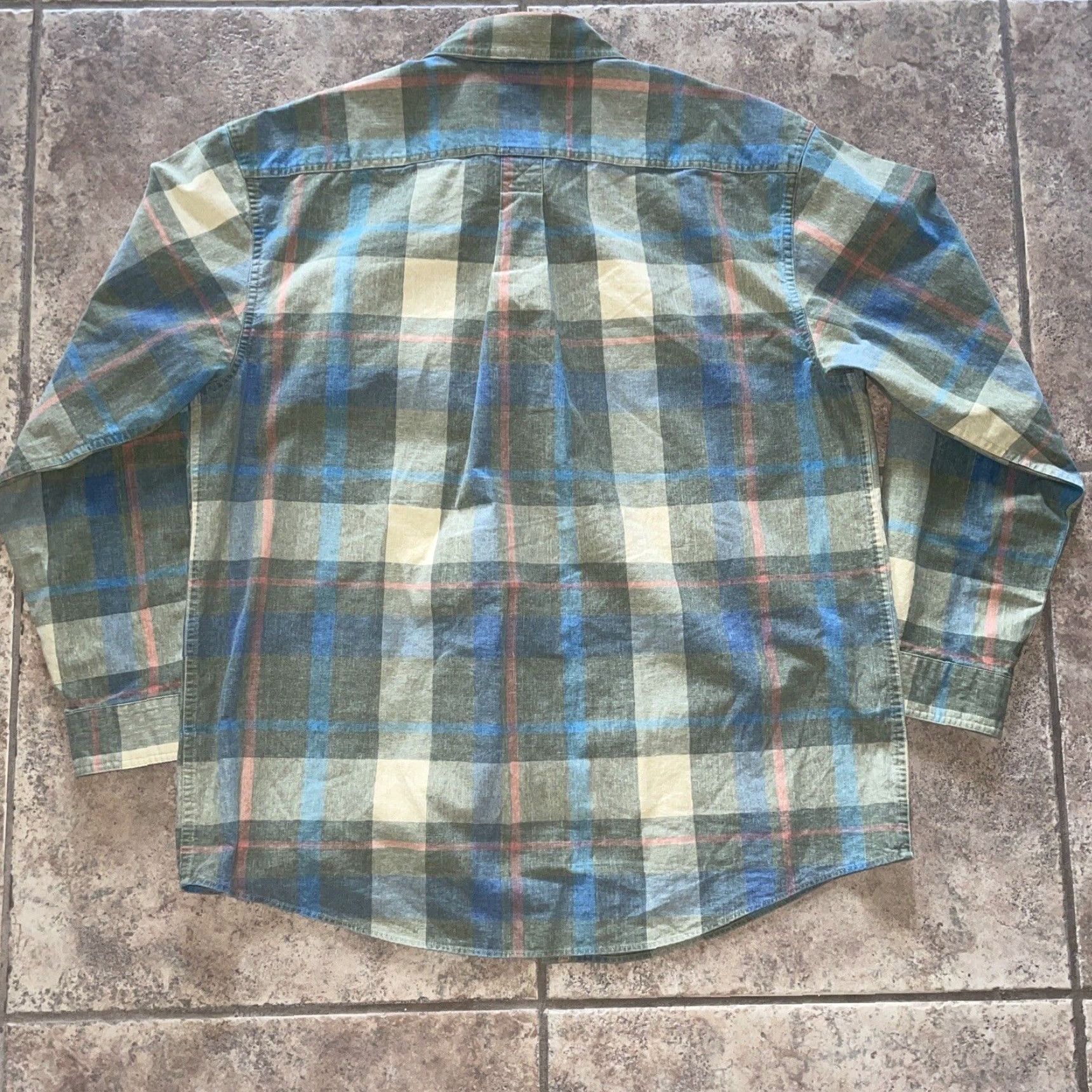 Vintage VINTAGE L.L. Bean Plaid Shirt Mens Long Sleeve Regular Fit Size L Green Button-Up Size US L / EU 52-54 / 3 - 4 Thumbnail